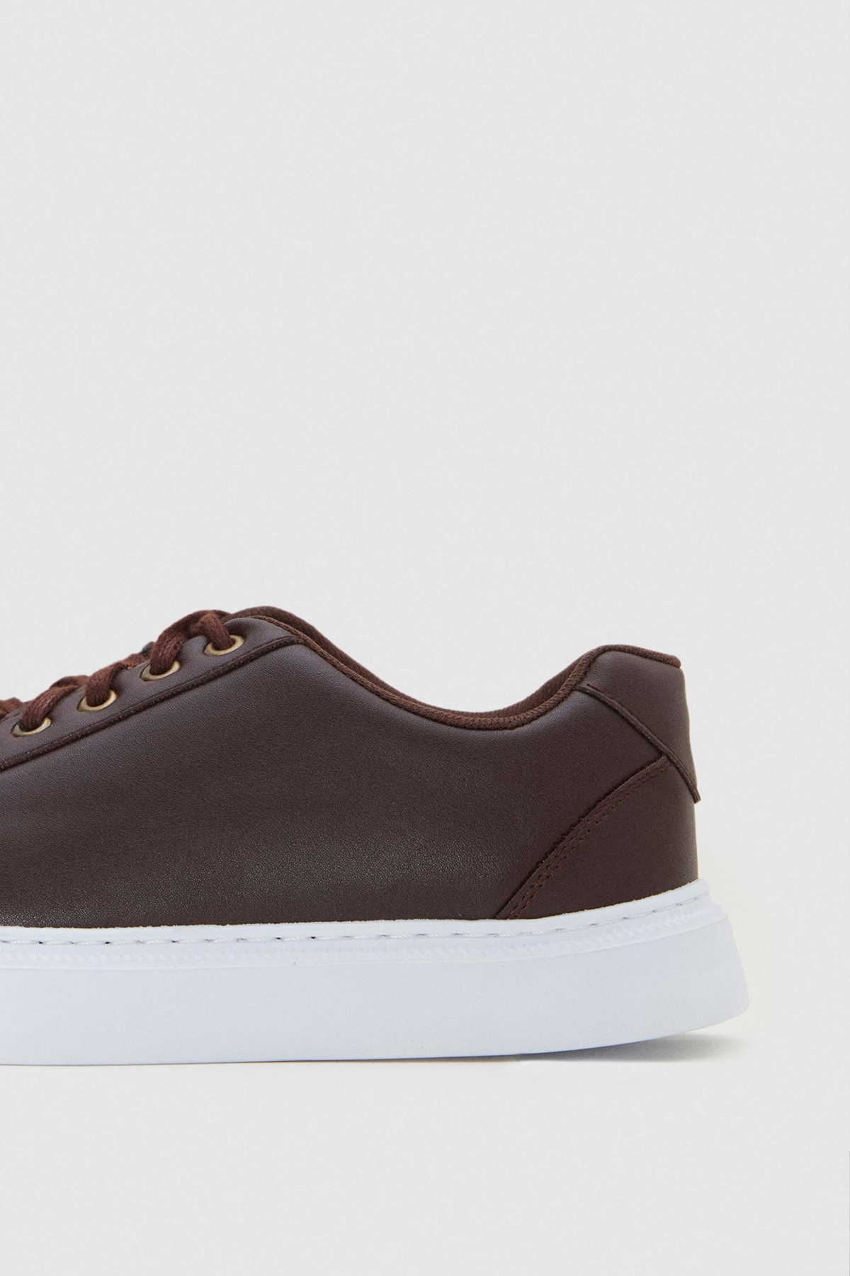 Kahverengi Kalın Beyaz Tabanlı Sneaker Ayakkabi - Görsel 4