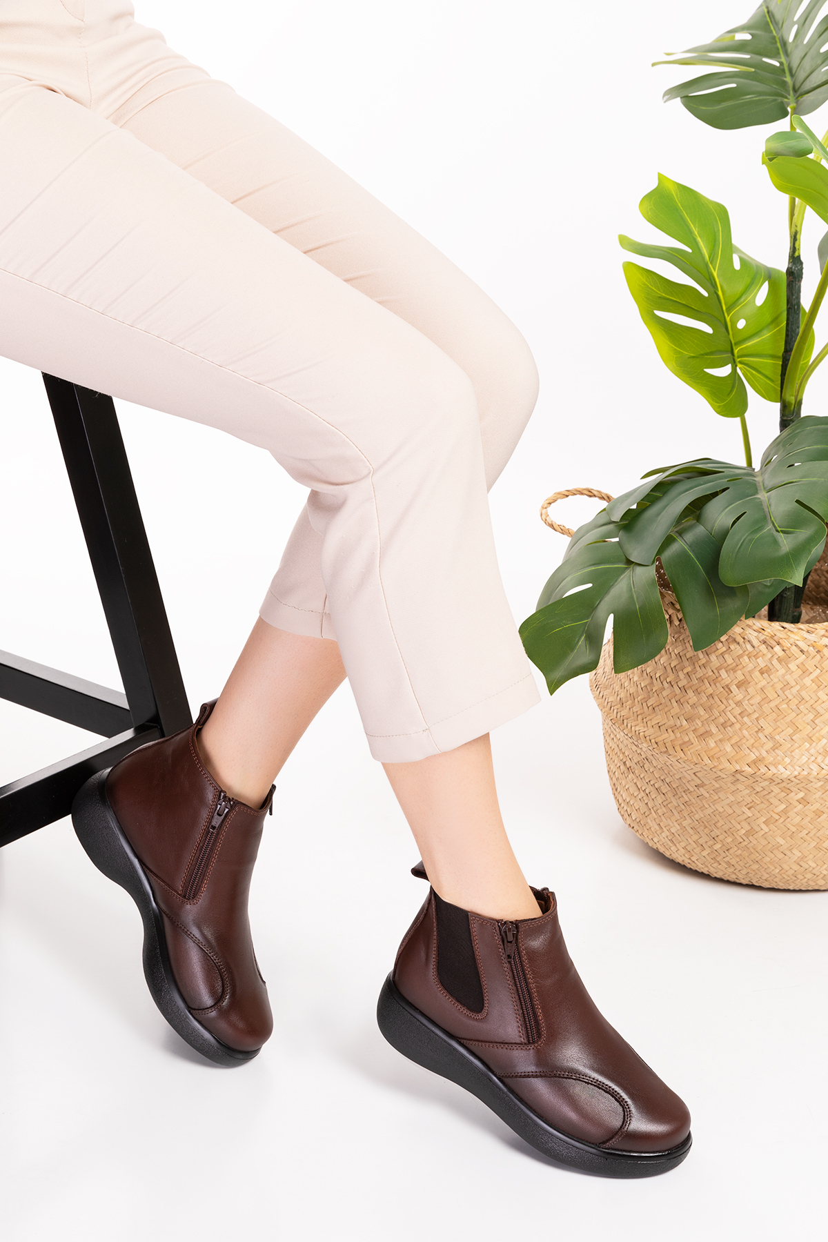 Gondol Hakiki Deri Anatomik Taban Kemik Çıkıntısına Özel Bot elnr.5107 - Görsel 4