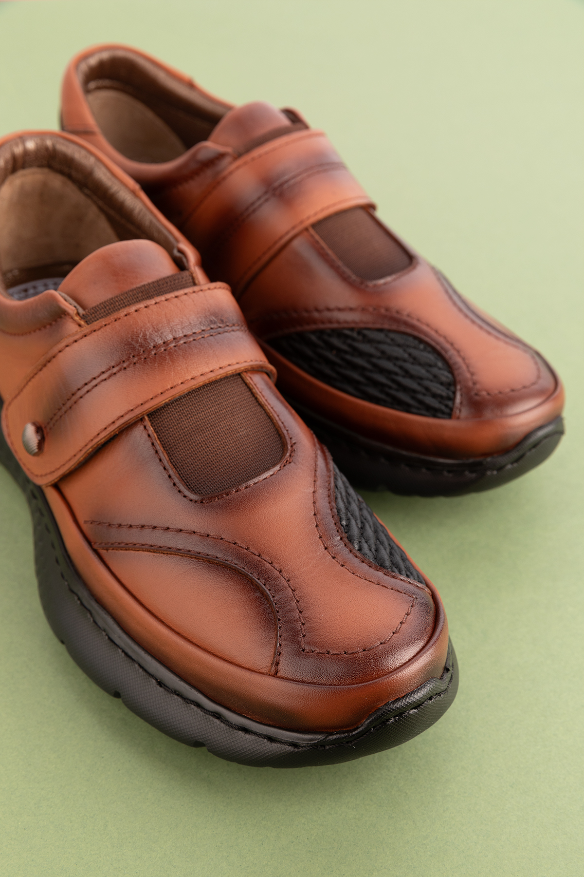 Gondol Hakiki Deri Kadın Kemik Çıkıntısına Özel Ayakkabı af.500 - Görsel 4