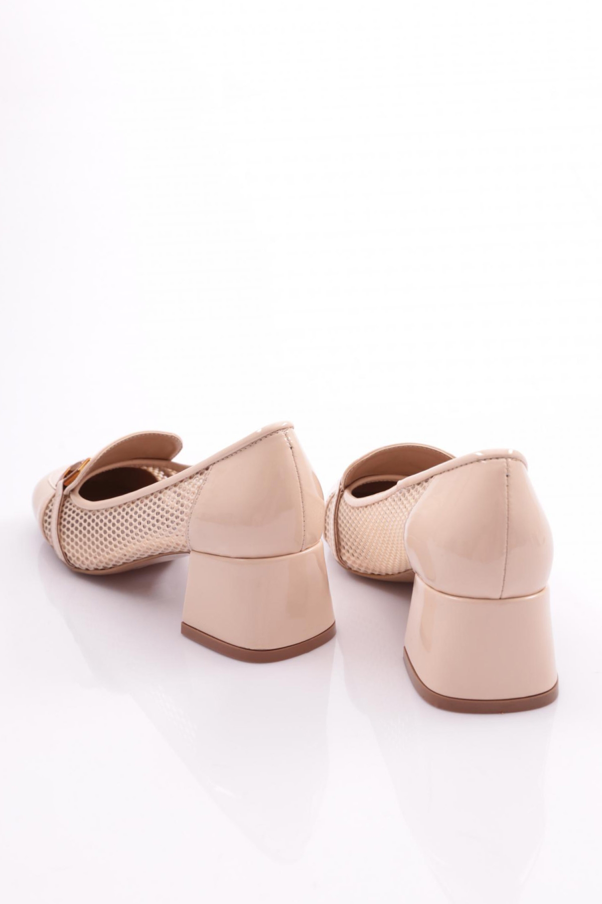 6552 Kadin Metal Aksesuarli Topuklu Ayakkabi - Görsel 4