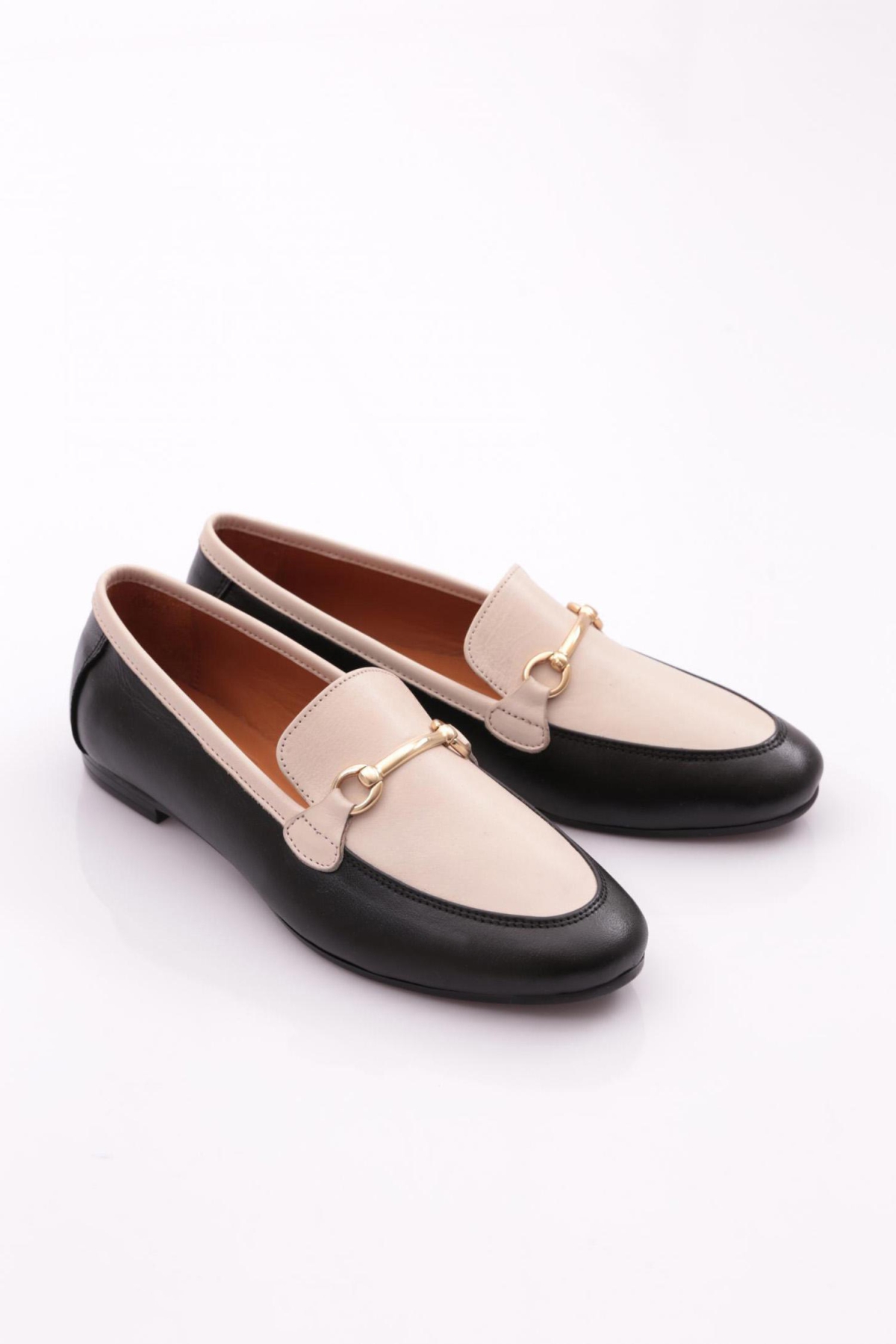 134-1 Kadin Yuvarlak Burunlu Babet - Görsel 3