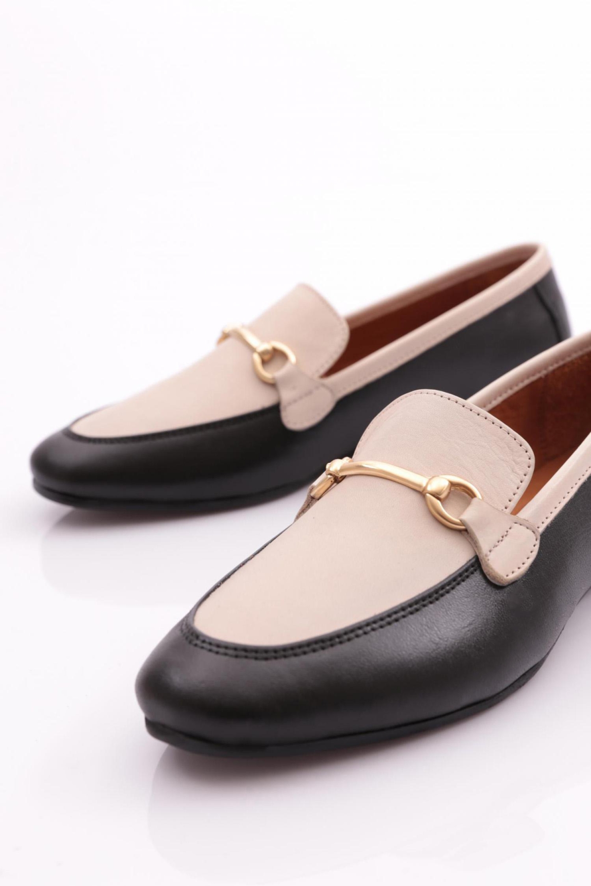 134-1 Kadin Yuvarlak Burunlu Babet - Görsel 5