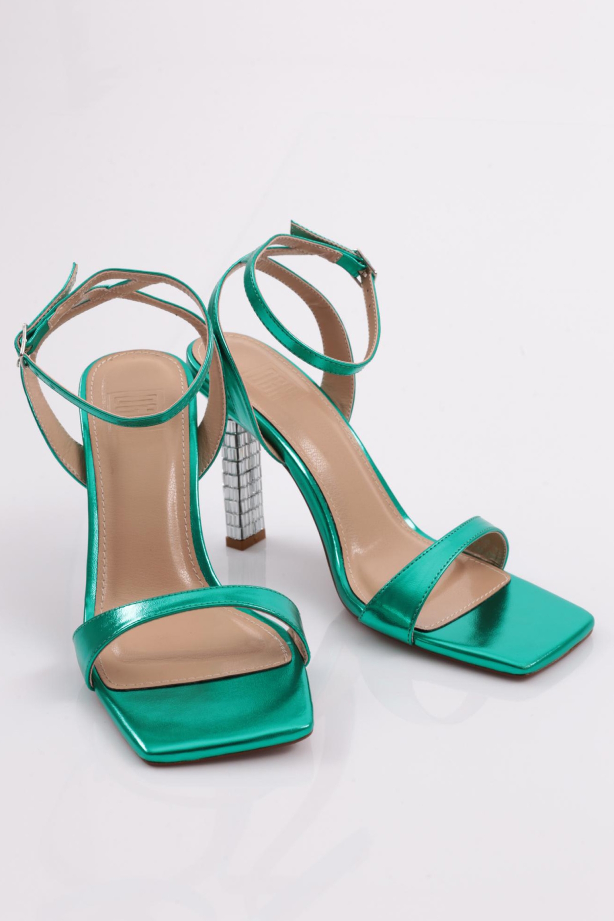 9011 Kadin Bilekten Bağlama Tek Şerit Topuklu Ayakkabi - Görsel 3