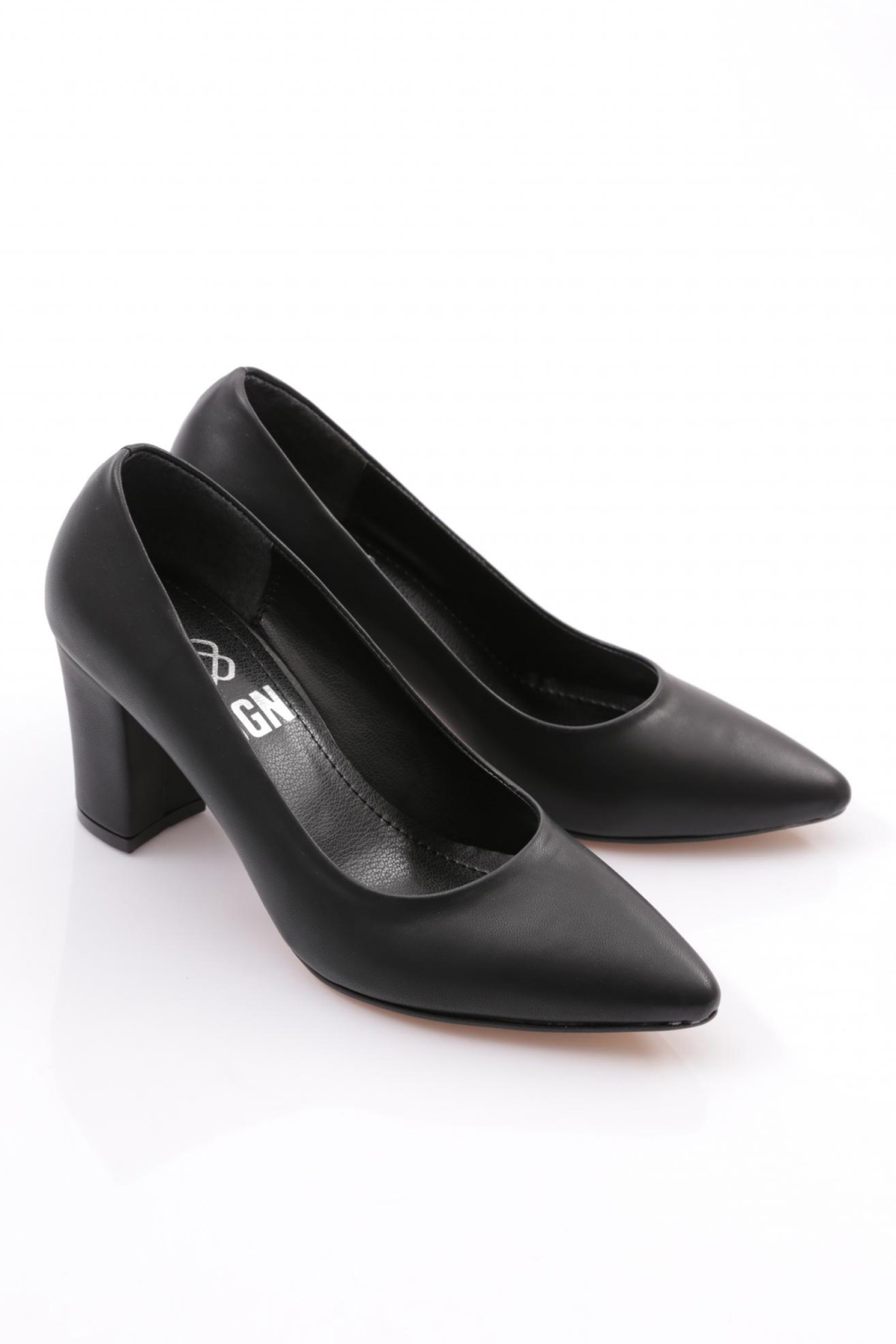 126 Kadin Kalin Topuklu Ayakkabi - Görsel 3