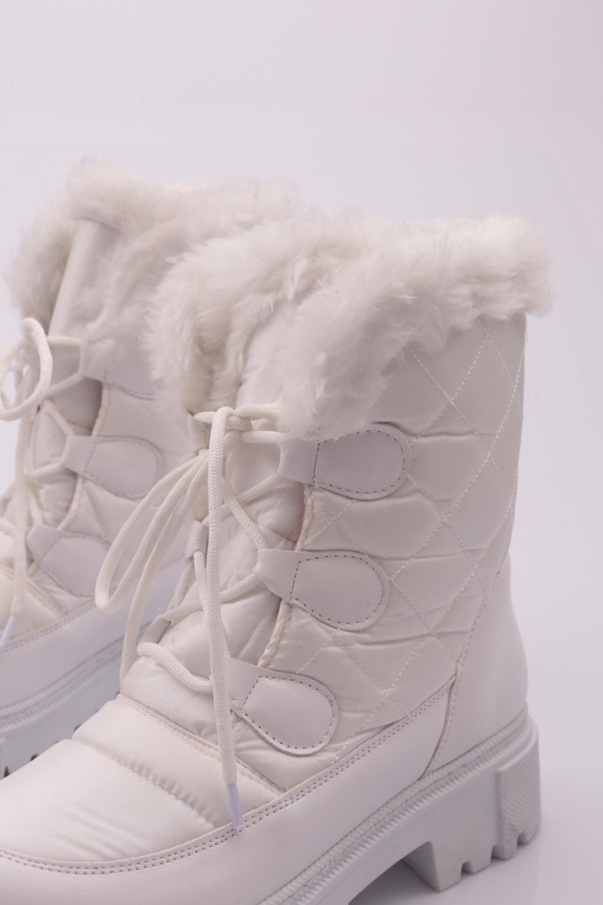 1046 Kadin Bağcikli Kürklü Paraşüt Bot - Görsel 5