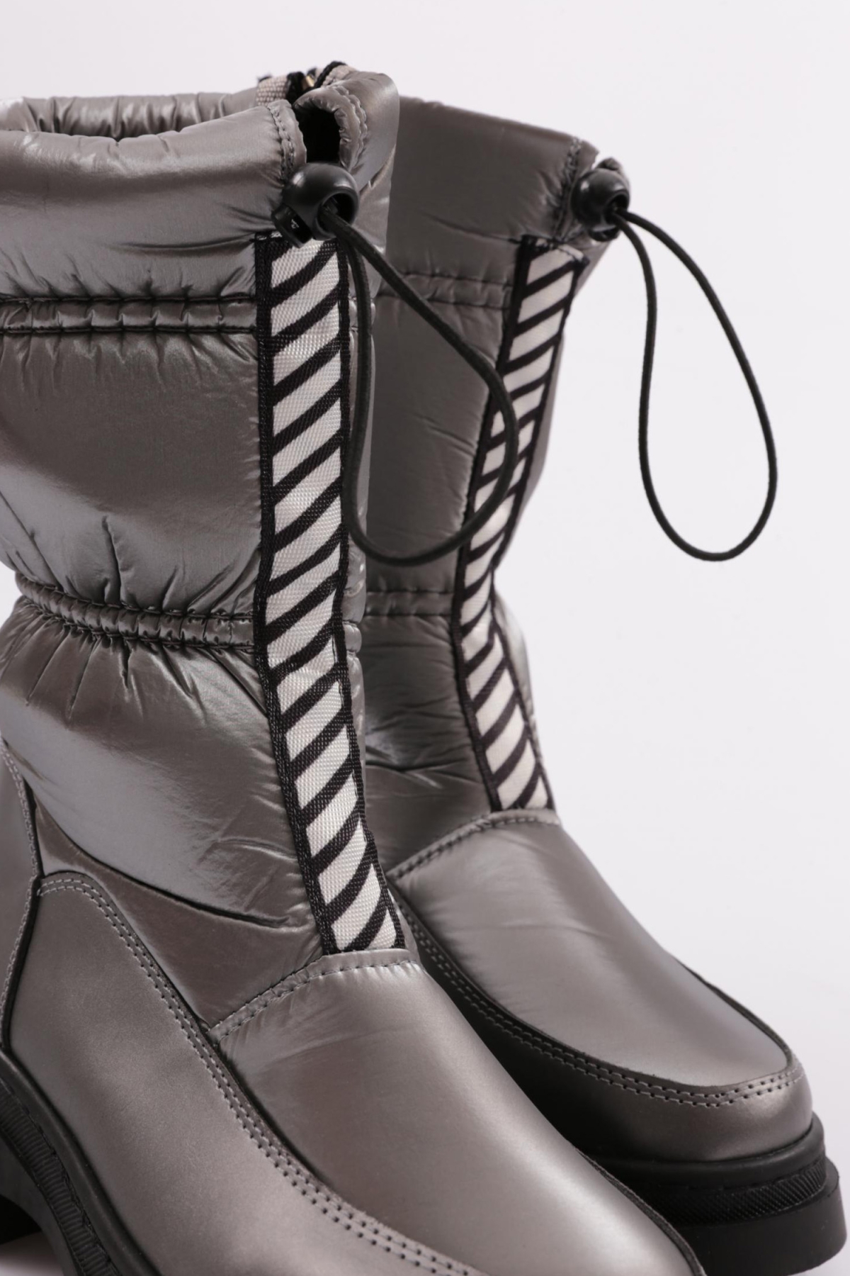 010-22K Kadin Ön Bağcikli Fermuarli Bot - Görsel 5