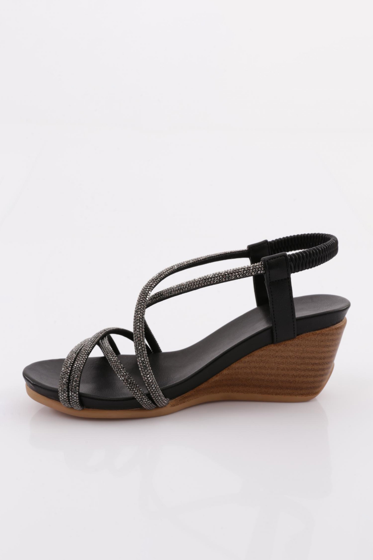 1046 Kadin Dolgu Taban Çapraz Bantli Sandalet - Görsel 4