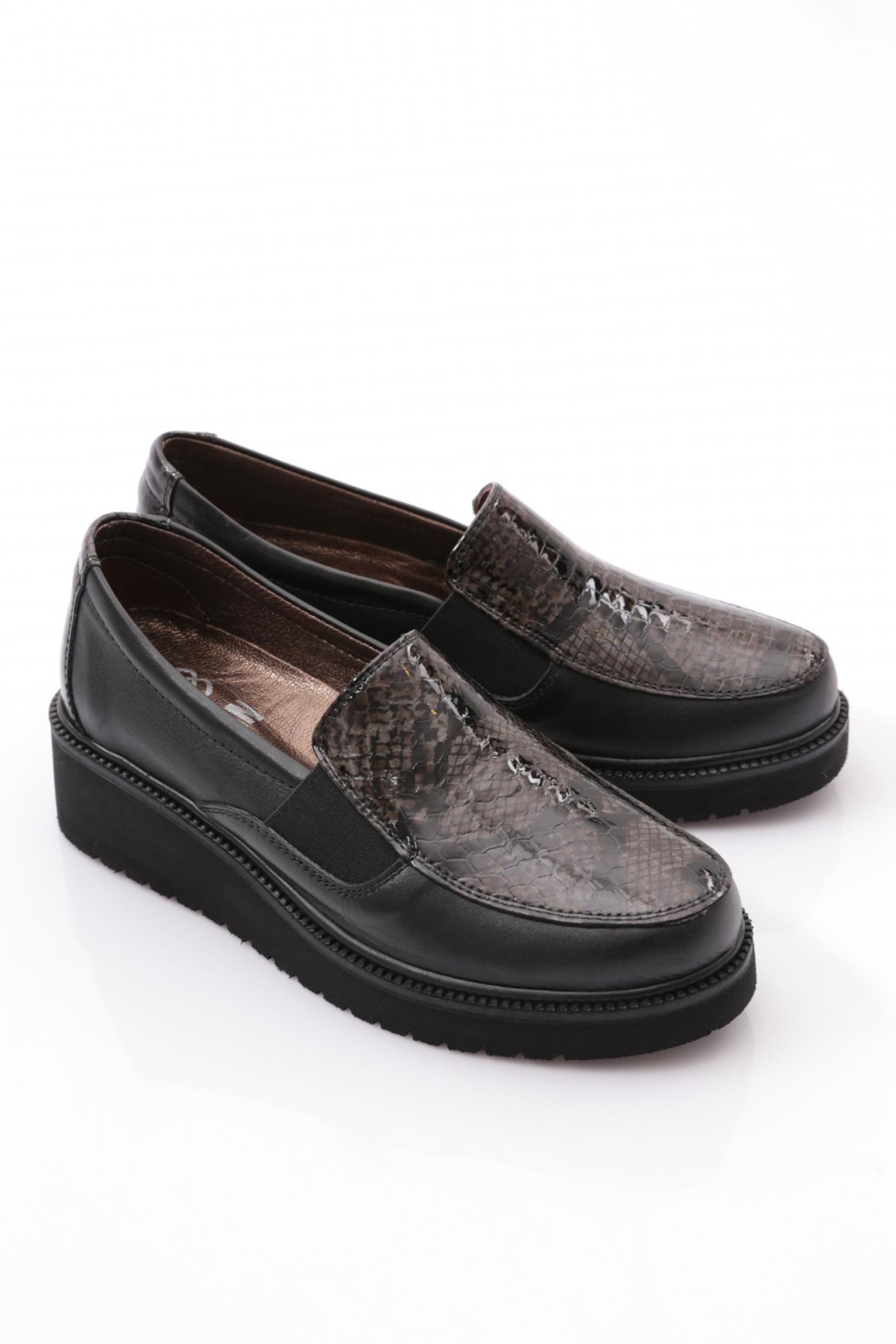 30730 Kadin Comfort Ayakkabi - Görsel 3