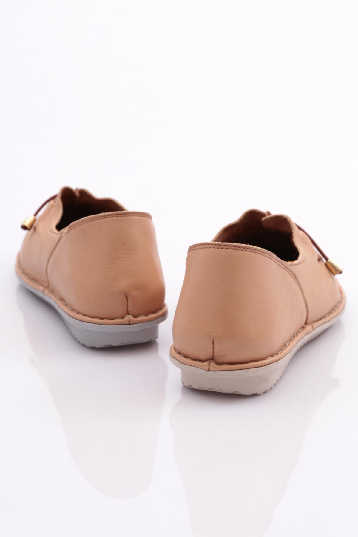 E221 Kadin Dikiş Detayli Çiçek Süsleme Babet - Görsel 4