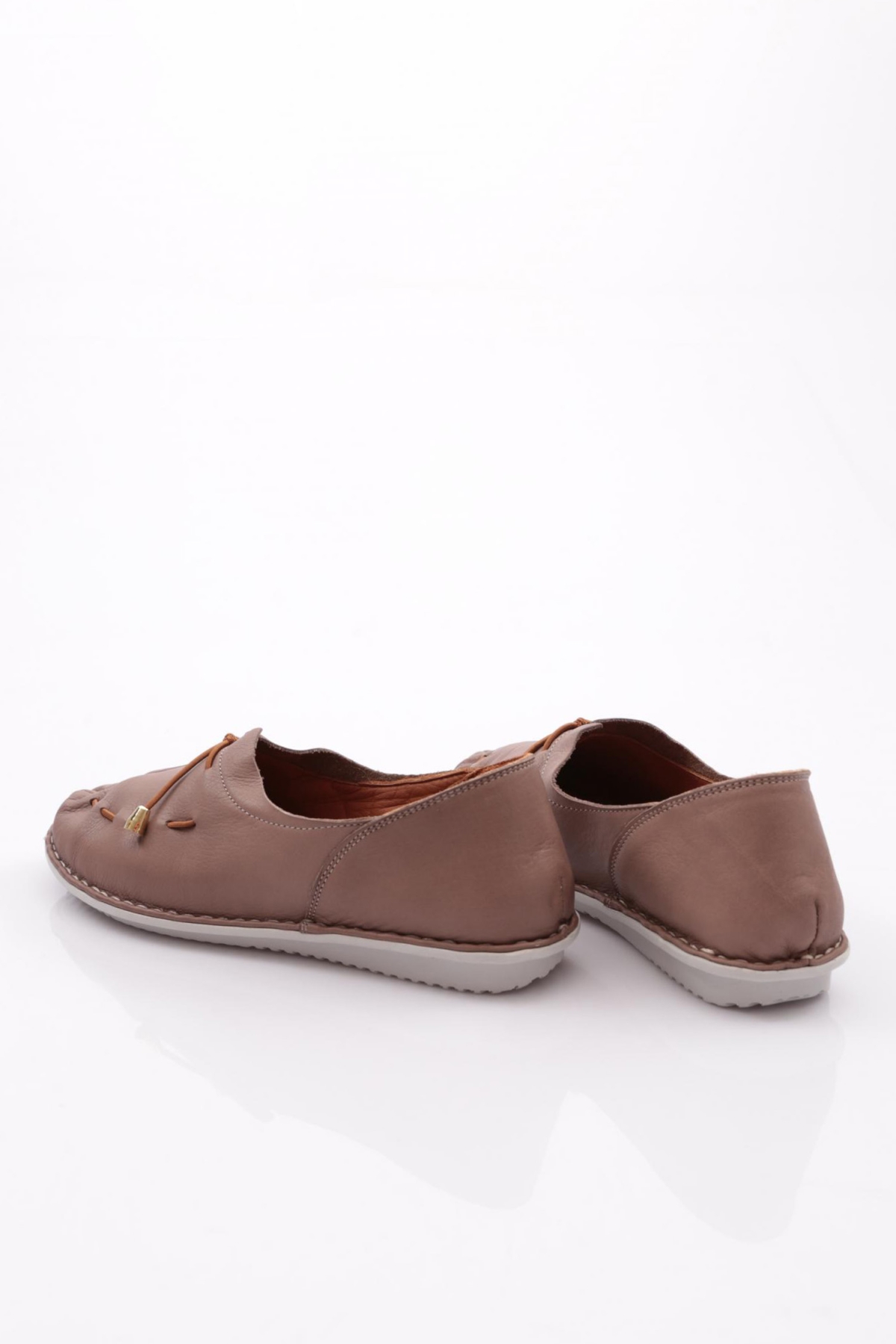 E221 Kadin Dikiş Detayli Babet - Görsel 4