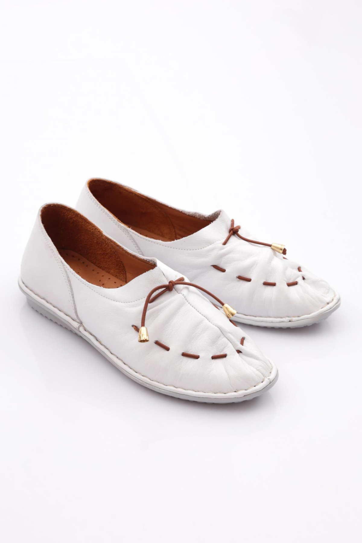 Dgn Dgn Beyaz E221 Kadin Dikiş Detayli Çiçek Süsleme Babet | Flo Beyaz - 3. görsel