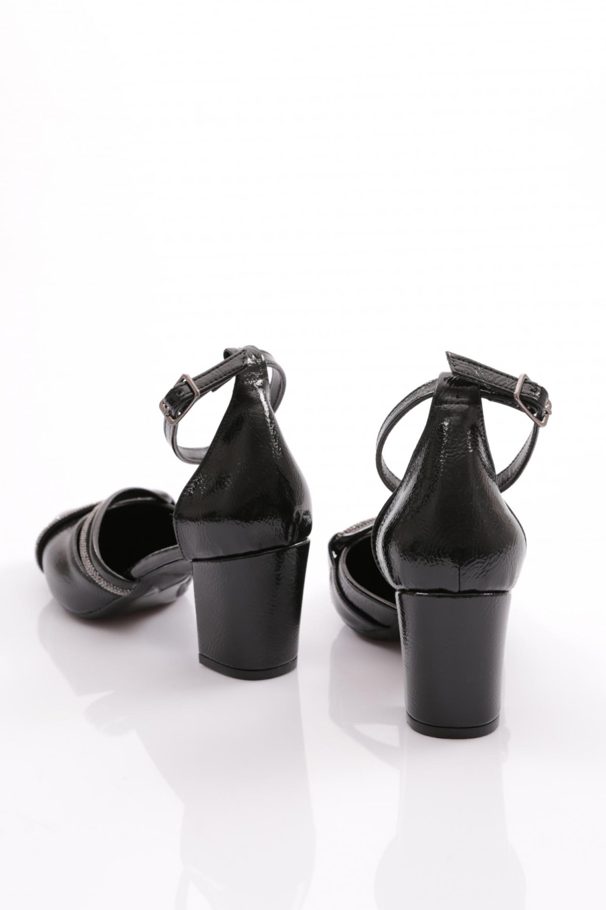 Dg K644 Kadin Taş Süslemeli Bilekten Bağlamali Topuklu Ayakkabi - Görsel 4