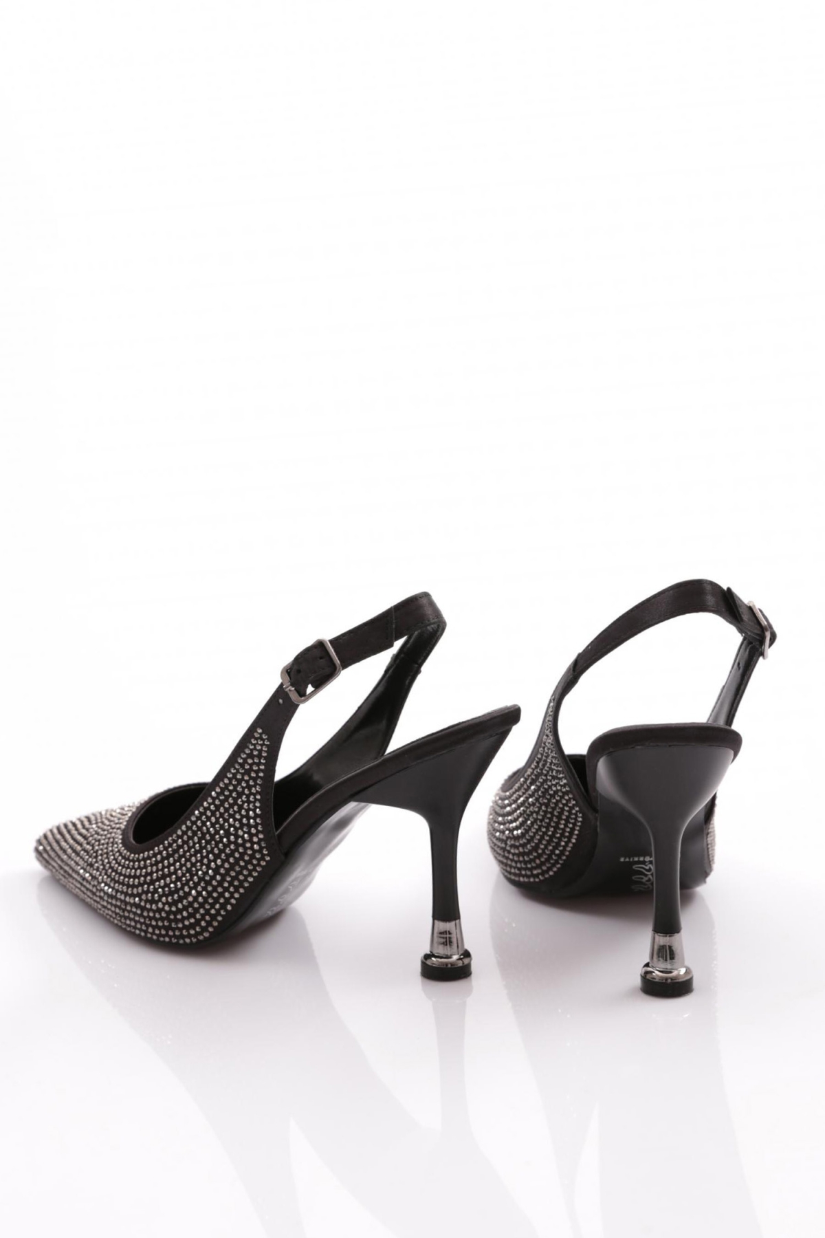 510 Kadin Arkasi Açik Topuklu Ayakkabi - Görsel 4