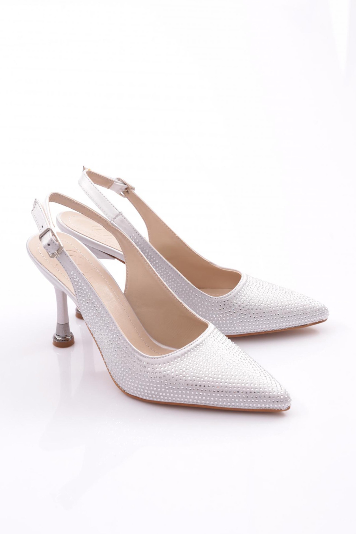 510 Kadin Arkasi Açik Topuklu Ayakkabi - Görsel 3