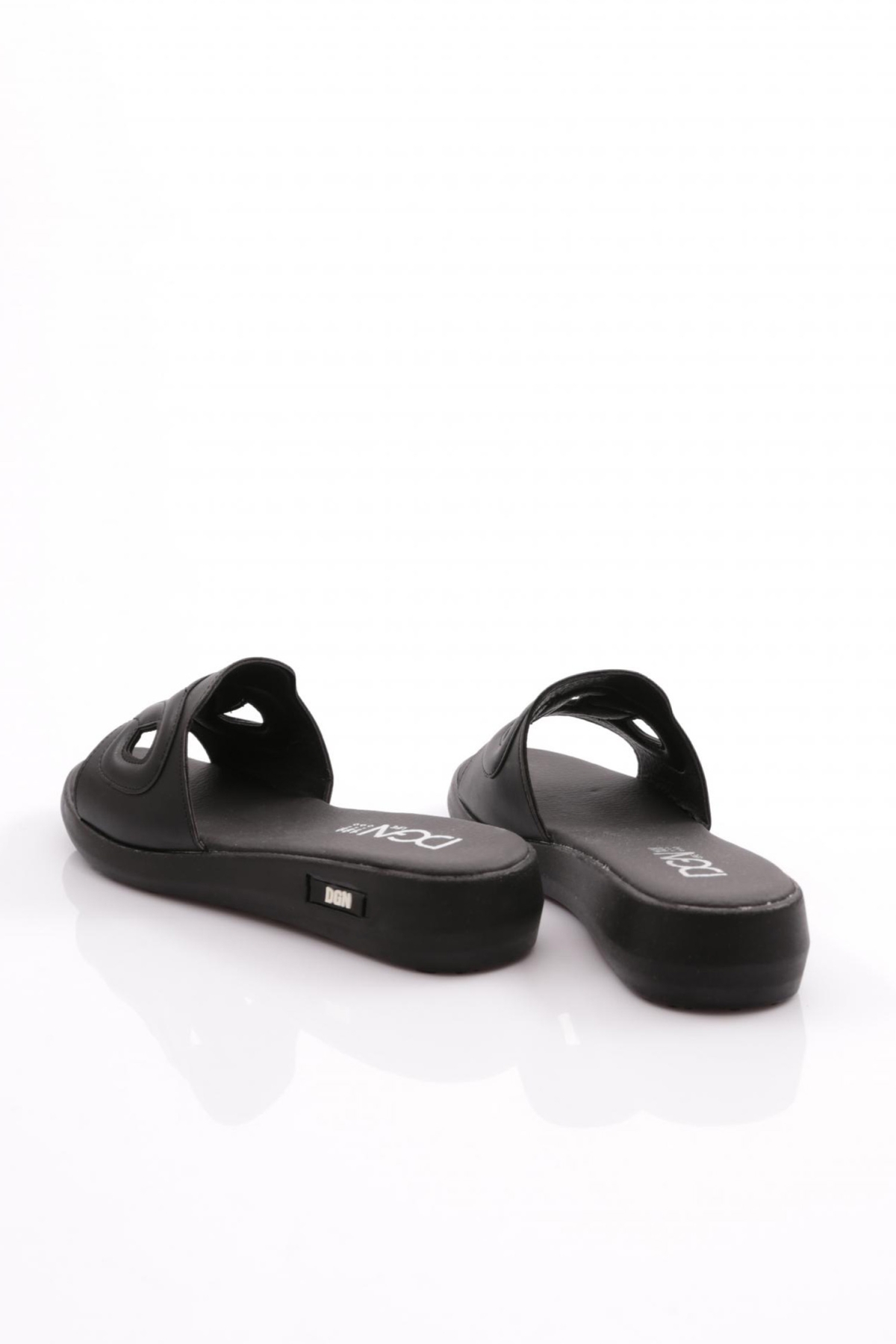 https://floimages.mncdn.com/media/catalog/product/24-03/08/201154677-3-1709881665.jpg