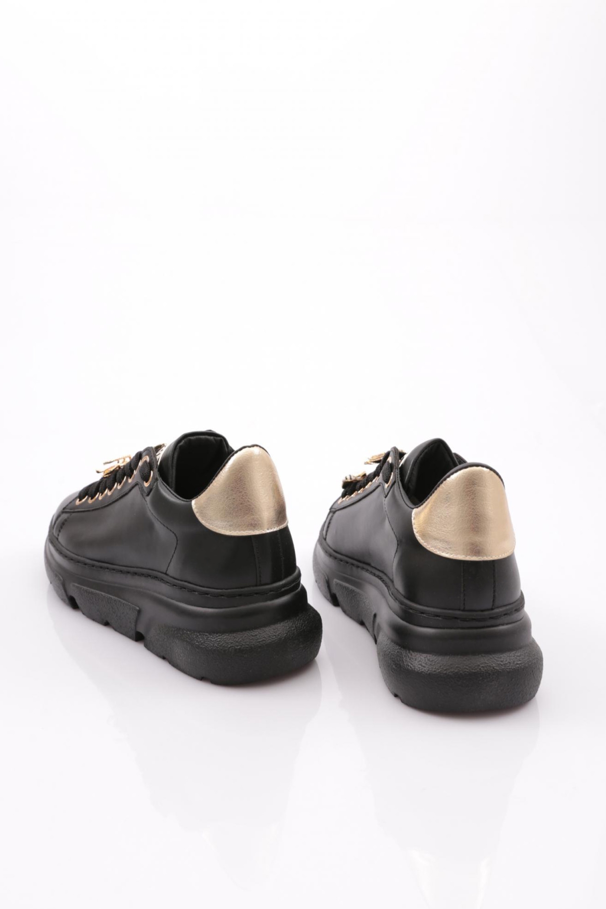 https://floimages.mncdn.com/media/catalog/product/24-03/08/201154680-3-1709881676.jpg