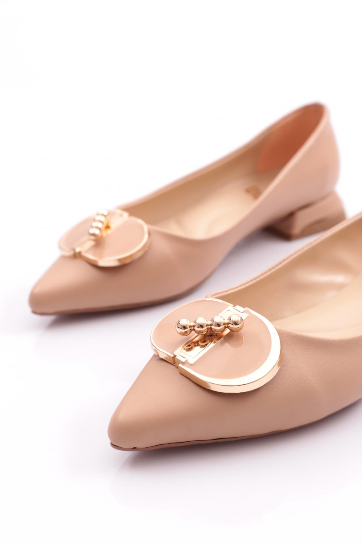 https://floimages.mncdn.com/media/catalog/product/24-03/08/201154695-4-1709881893.jpg