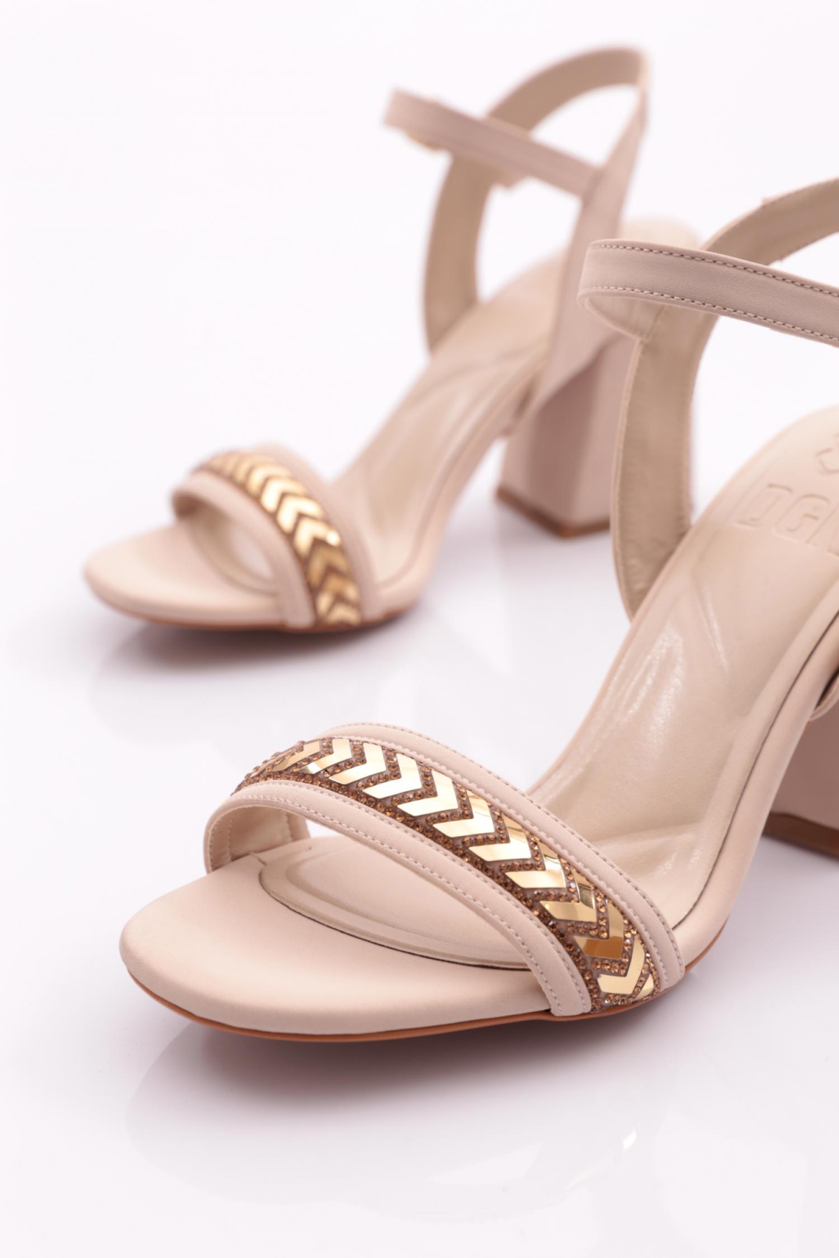 702 Kadin Bilekten Bağlama Topuklu Ayakkabi - Görsel 5
