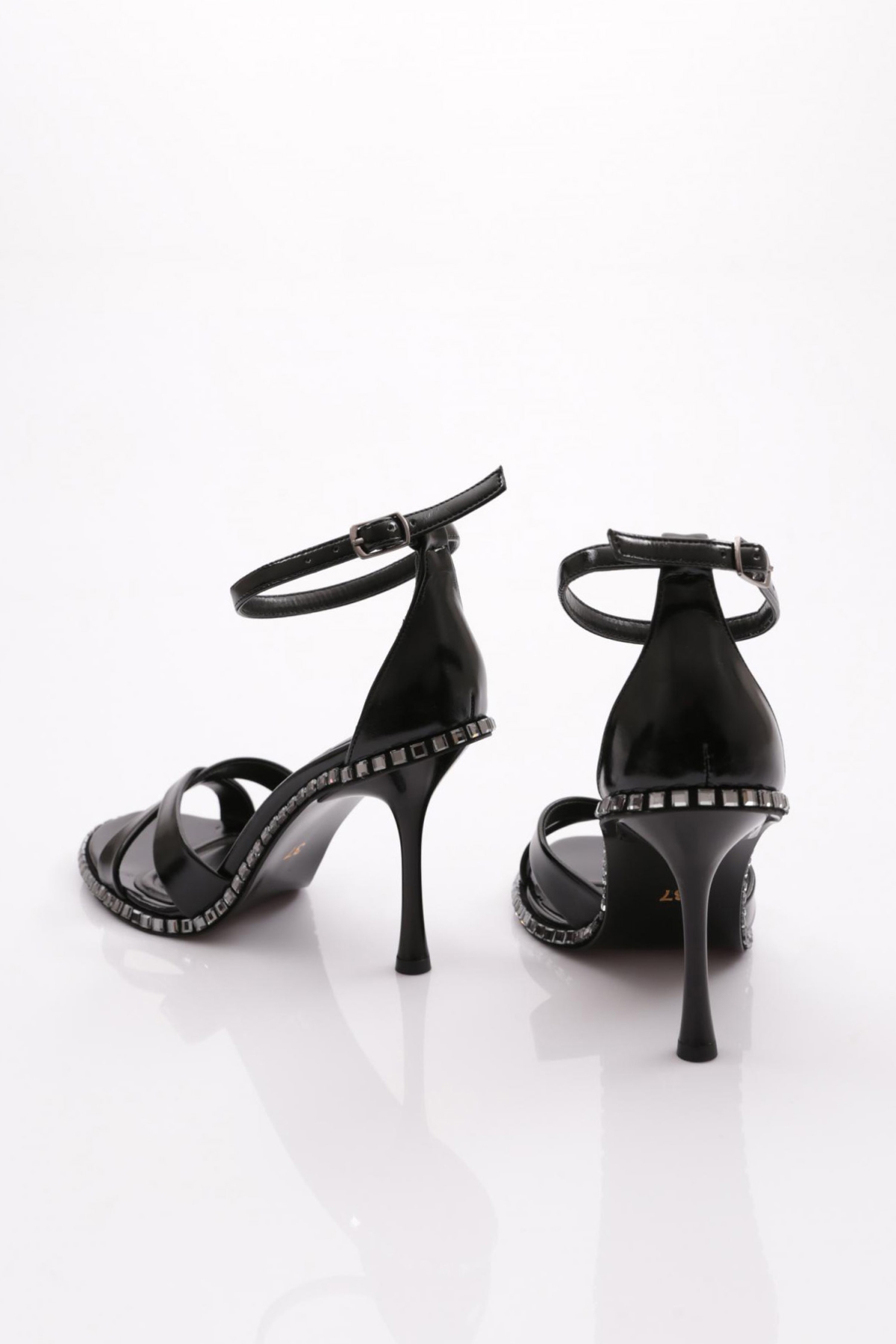 2431 Kadin Çapraz Bantli Topuklu Abiye Ayakkabi - Görsel 4