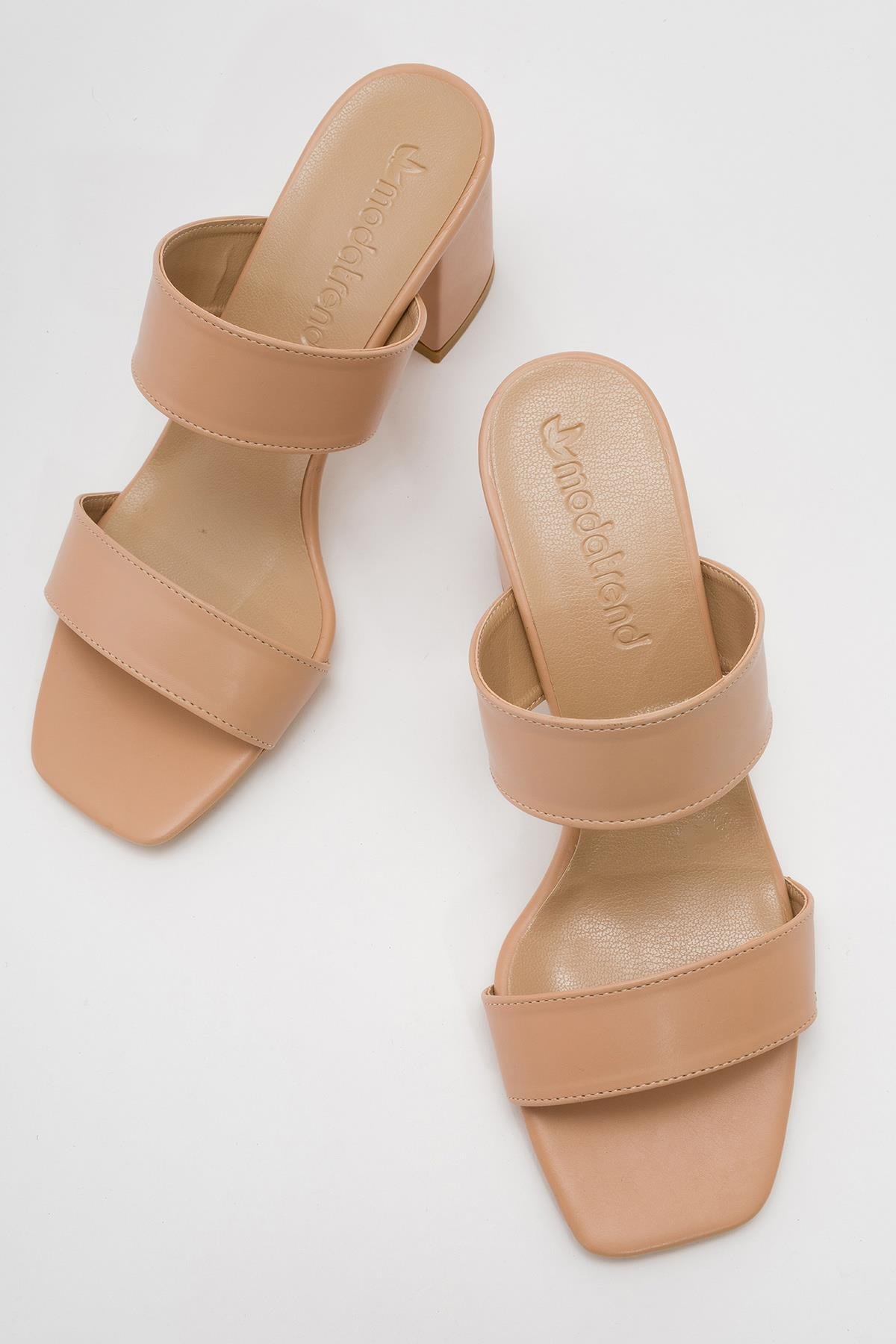 Kadın Küt Burunlu NUDE CİLT - Görsel 6