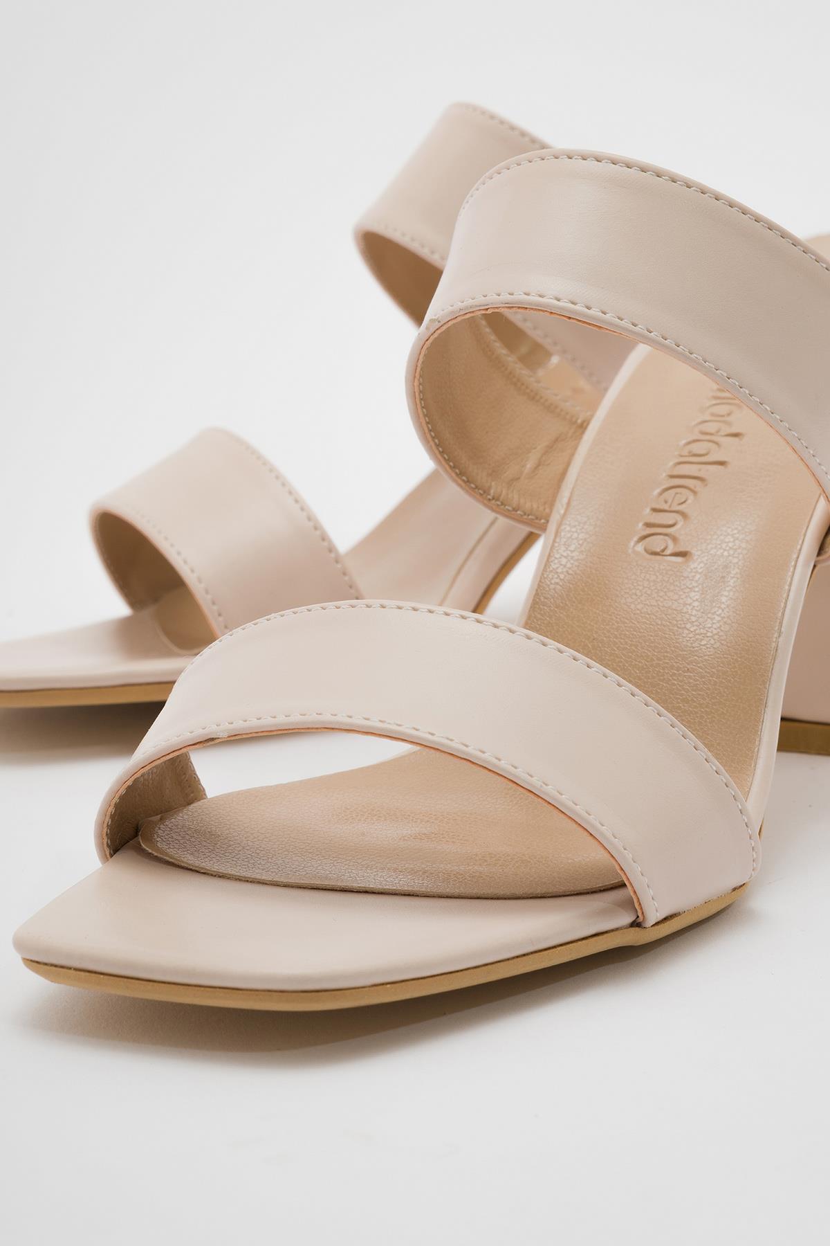 Kadın Küt Burunlu TEN CİLT - Görsel 6