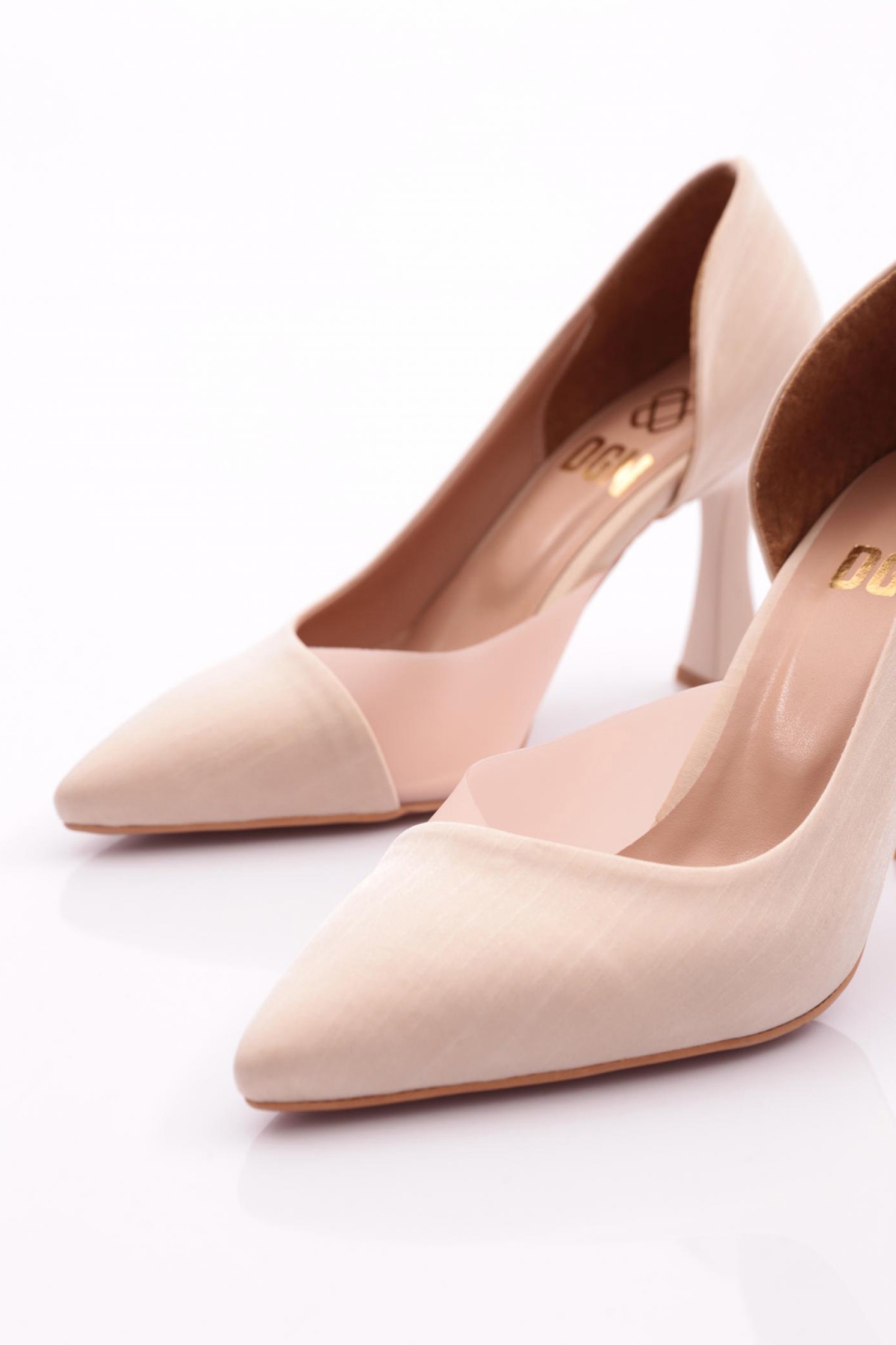 0653 Kadin Sivri Burun Parmak Dekolteli Yani Transparan Uzun Topuklu Ayakkabi - Görsel 5
