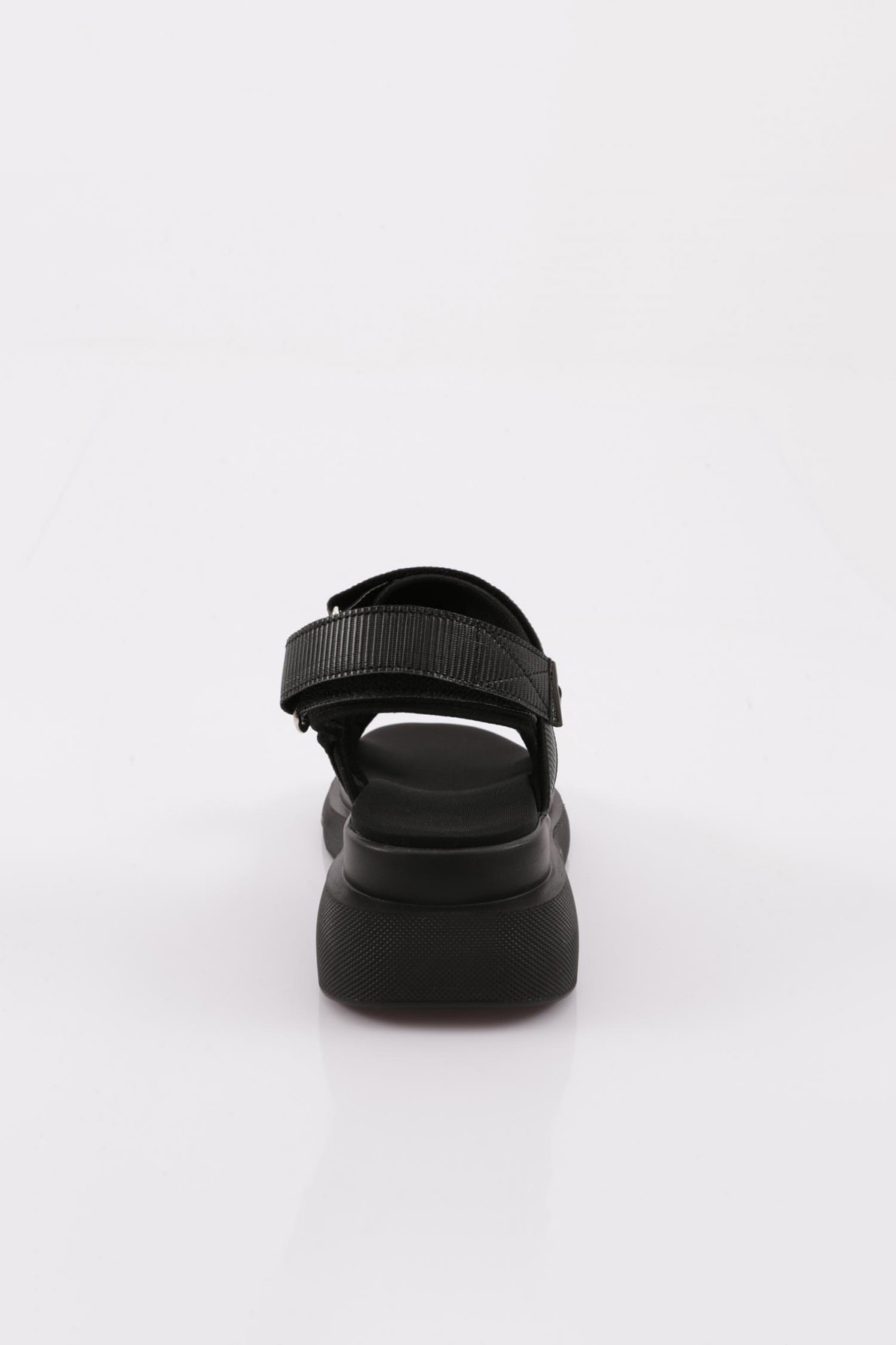 3527 Kadin Leopar Desenli Kalin Taban Sandalet - Görsel 5