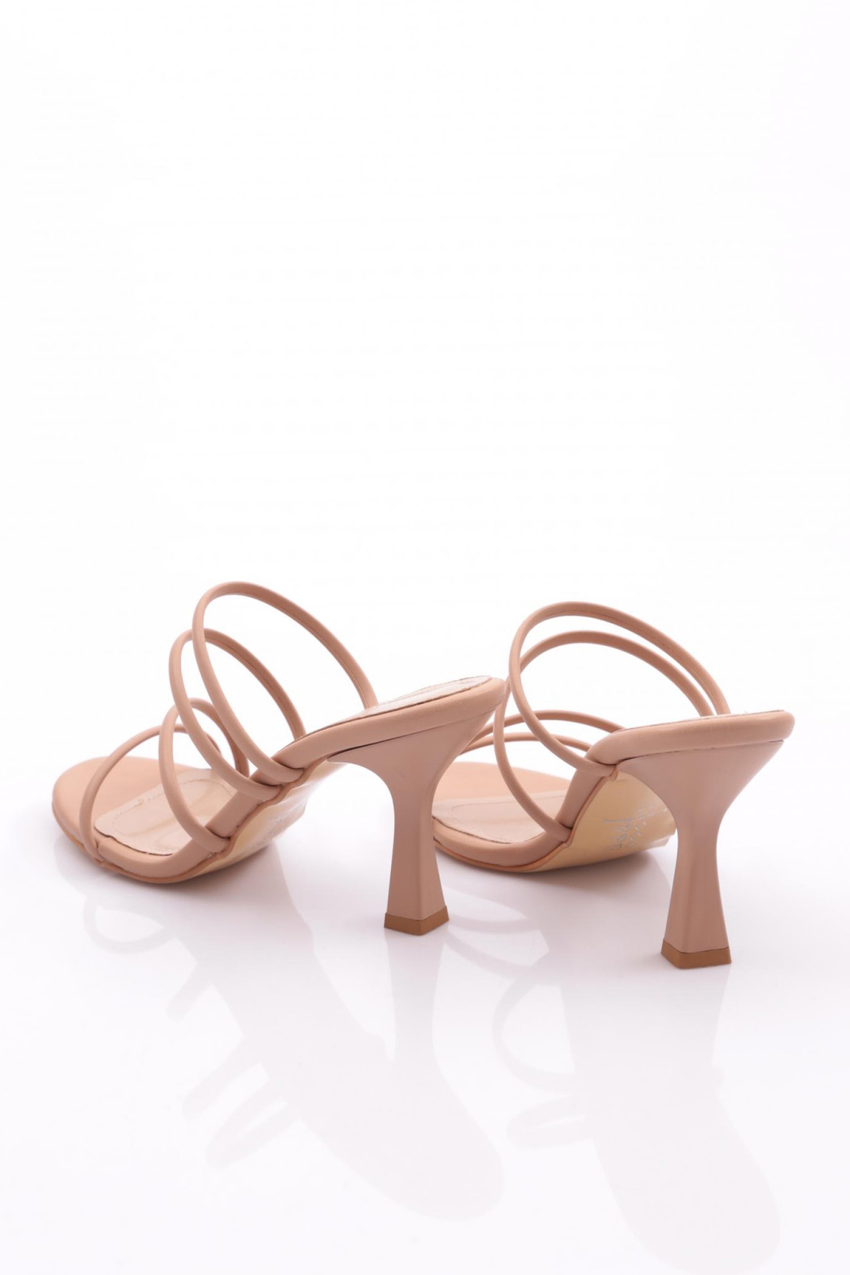 925 Kadin Şerit Detayli Topuklu Terlik - Görsel 4