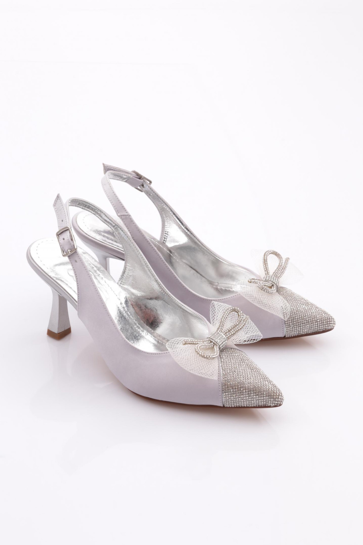 K929 Kadin Sivri Burun Kurdela Detayli Topuklu Ayakkabi - Görsel 3