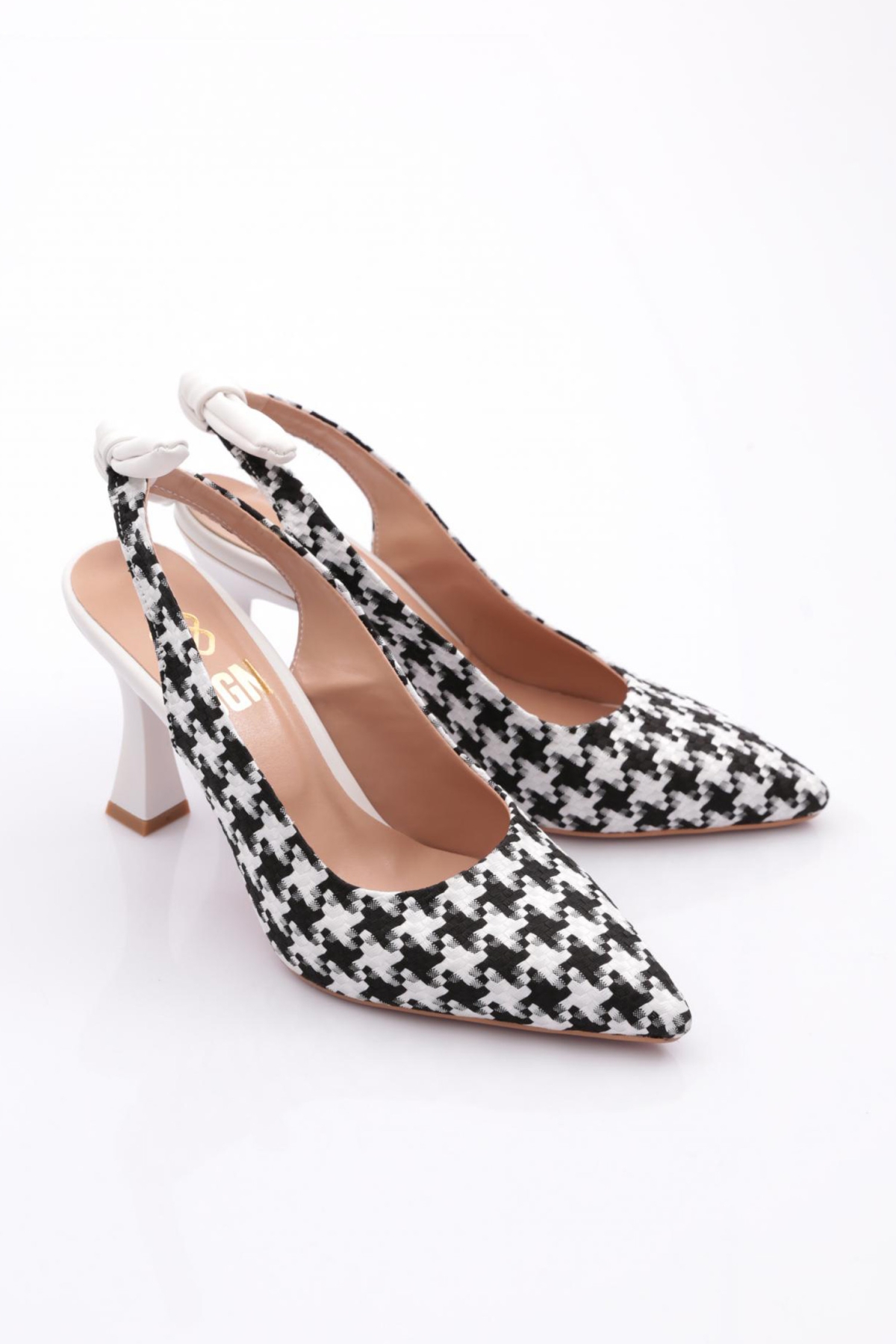 701 Kadin Sivri Burun Parmak Dekolteli Bilekten Bağlamali Topuklu Ayakkabi - Görsel 3