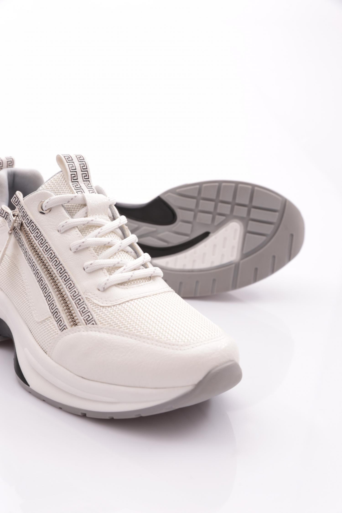 30164 Kadin Bağcikli Fermuarli Spor Ayakkabi - Görsel 5