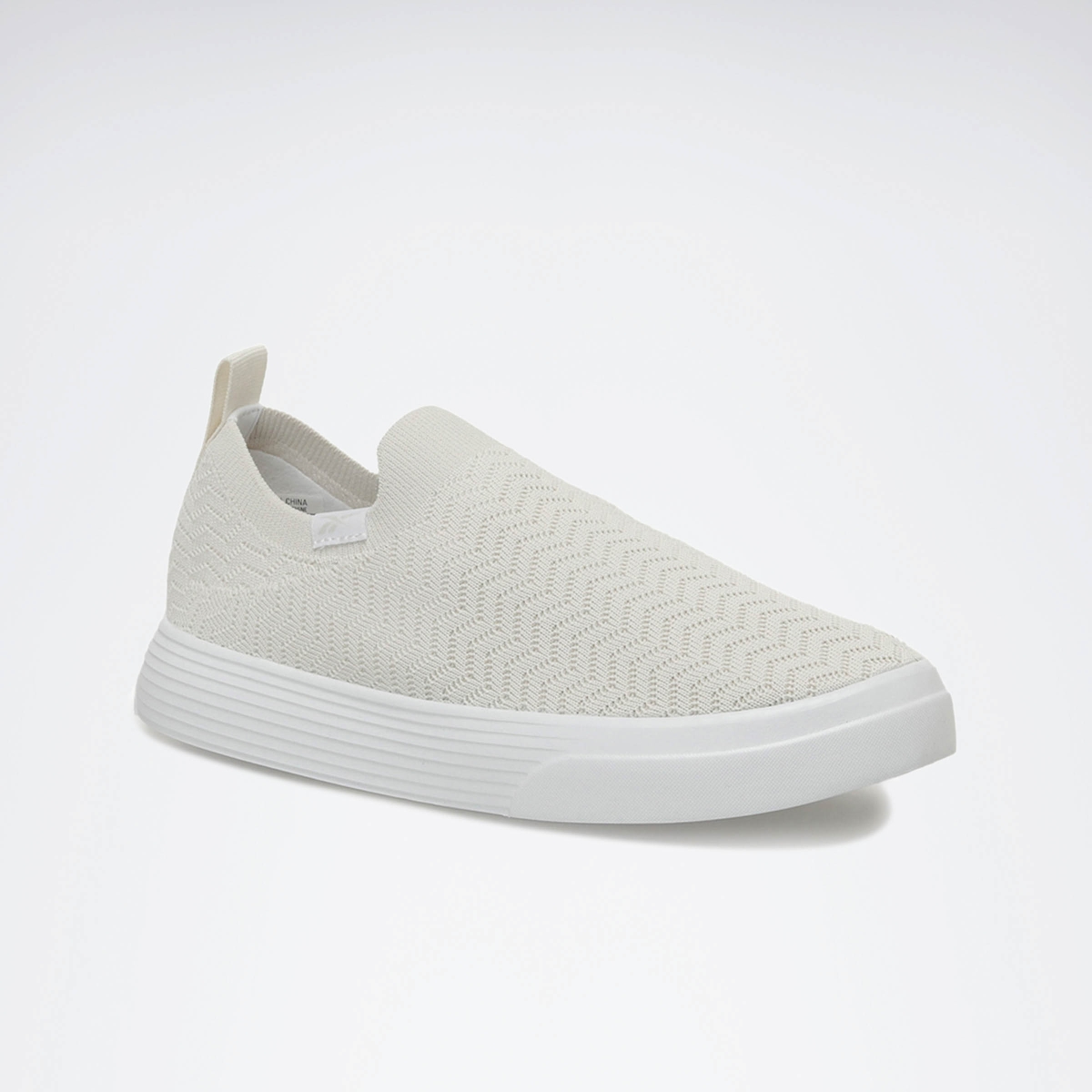 onlux-slip-on-beyaz-kadin-yuruyus-ayakkabisi