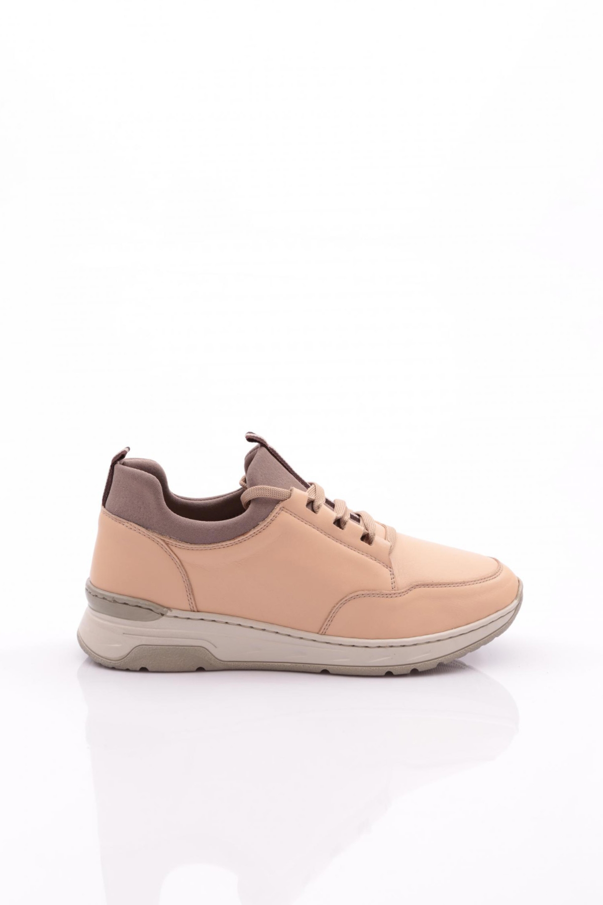 P50 Kadin Bağcikli Spor Ayakkabi - Görsel 2