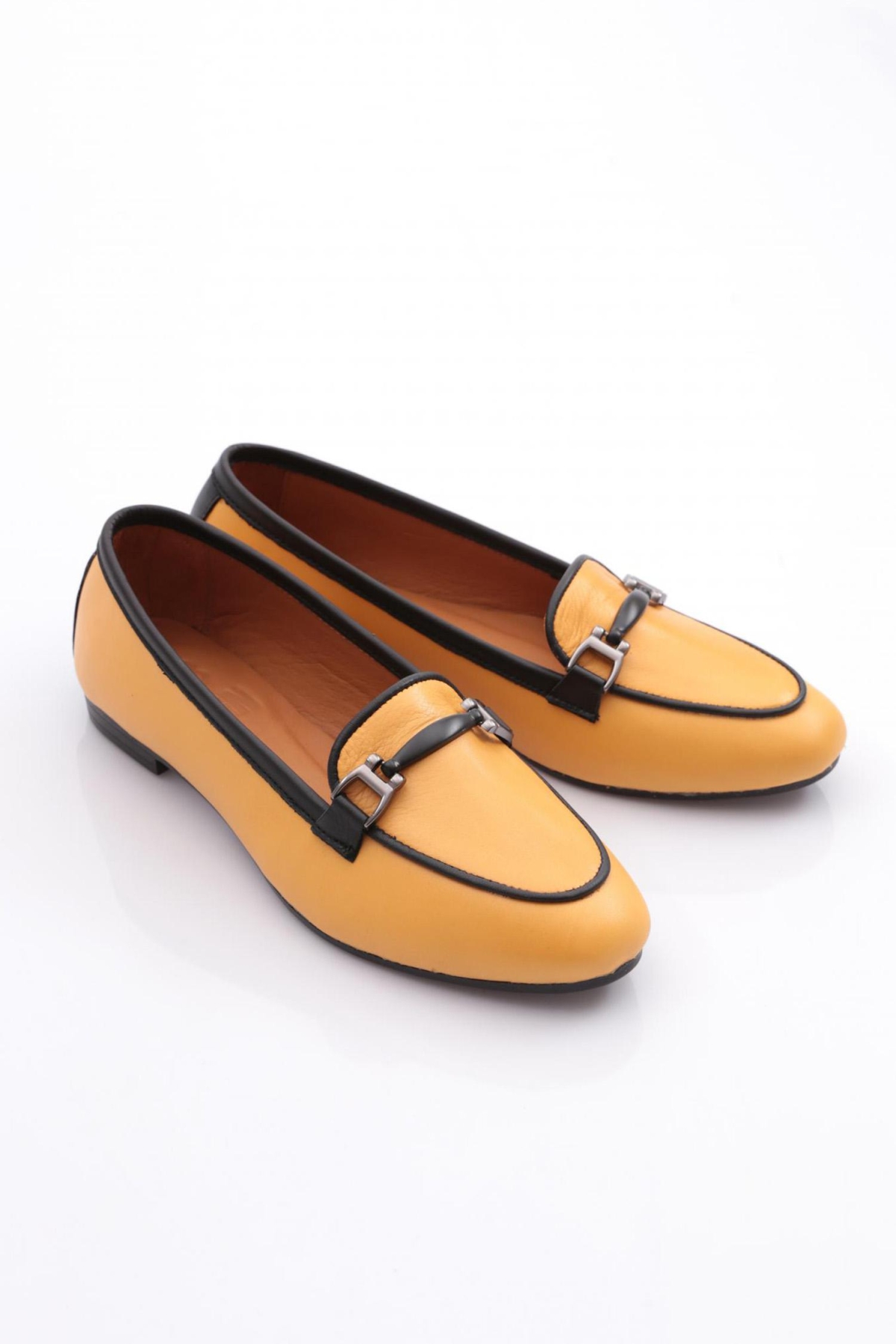 102-1 Kadin Demir Aksesuarli Babet - Görsel 3