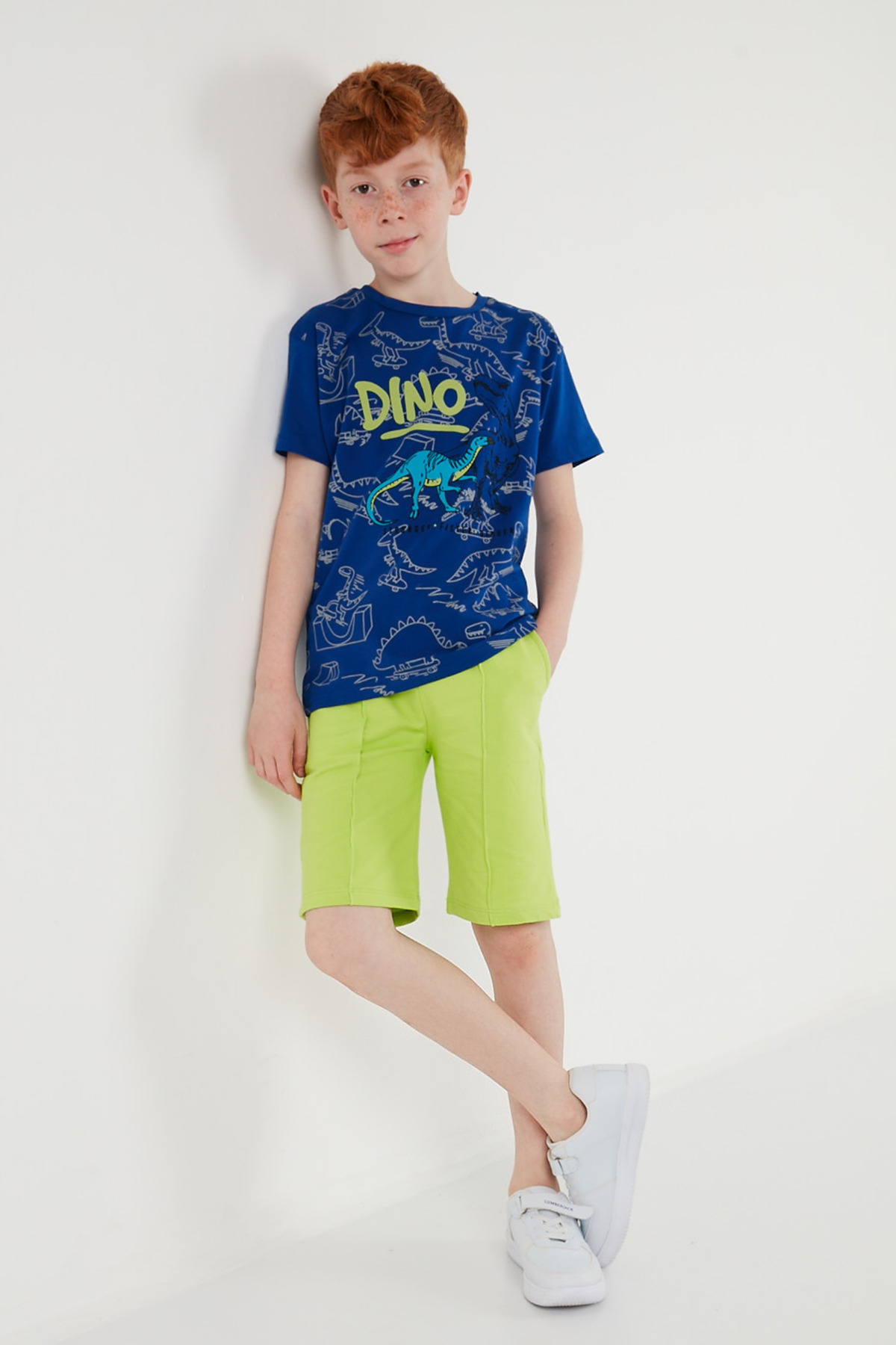 https://floimages.mncdn.com/media/catalog/product/24-03/29/201173232-2-1711708695.jpg