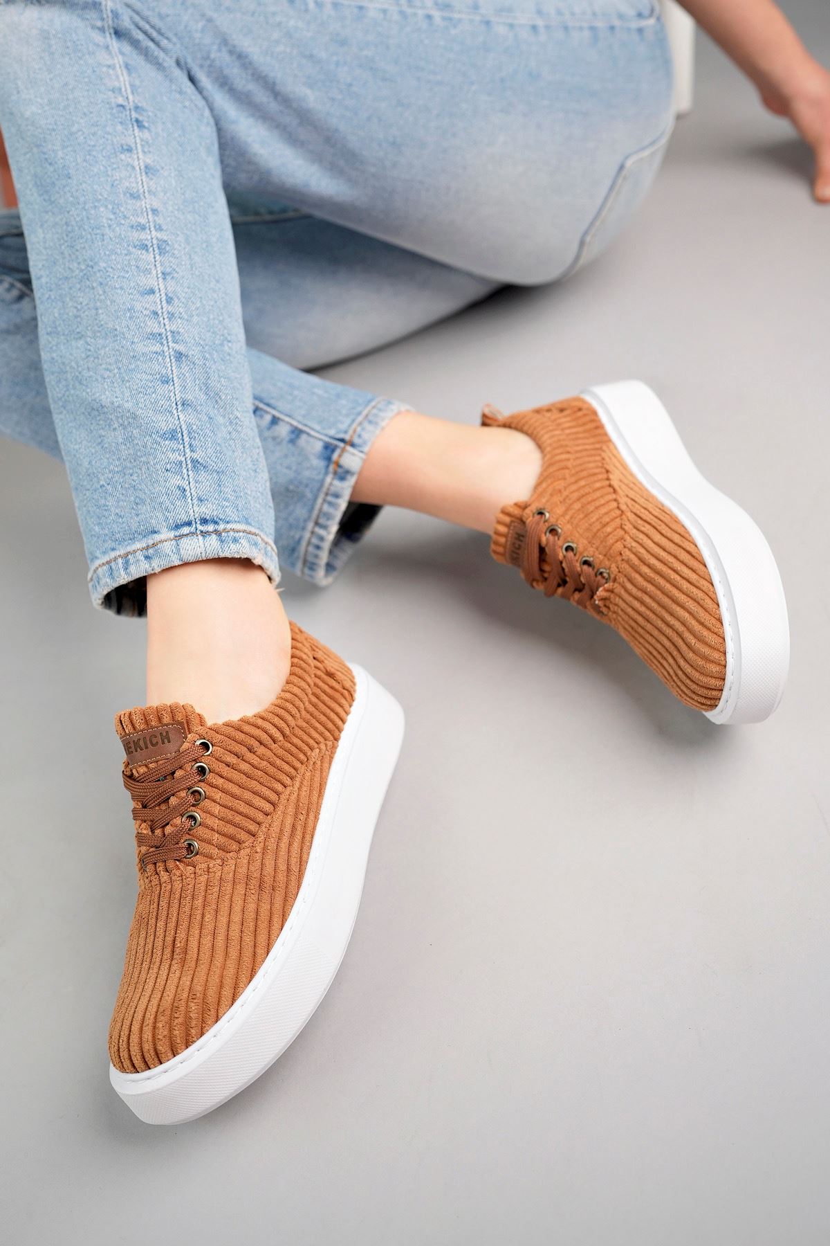 CH173 KBT Velluto Kadın Ayakkabı TABA - Görsel 4