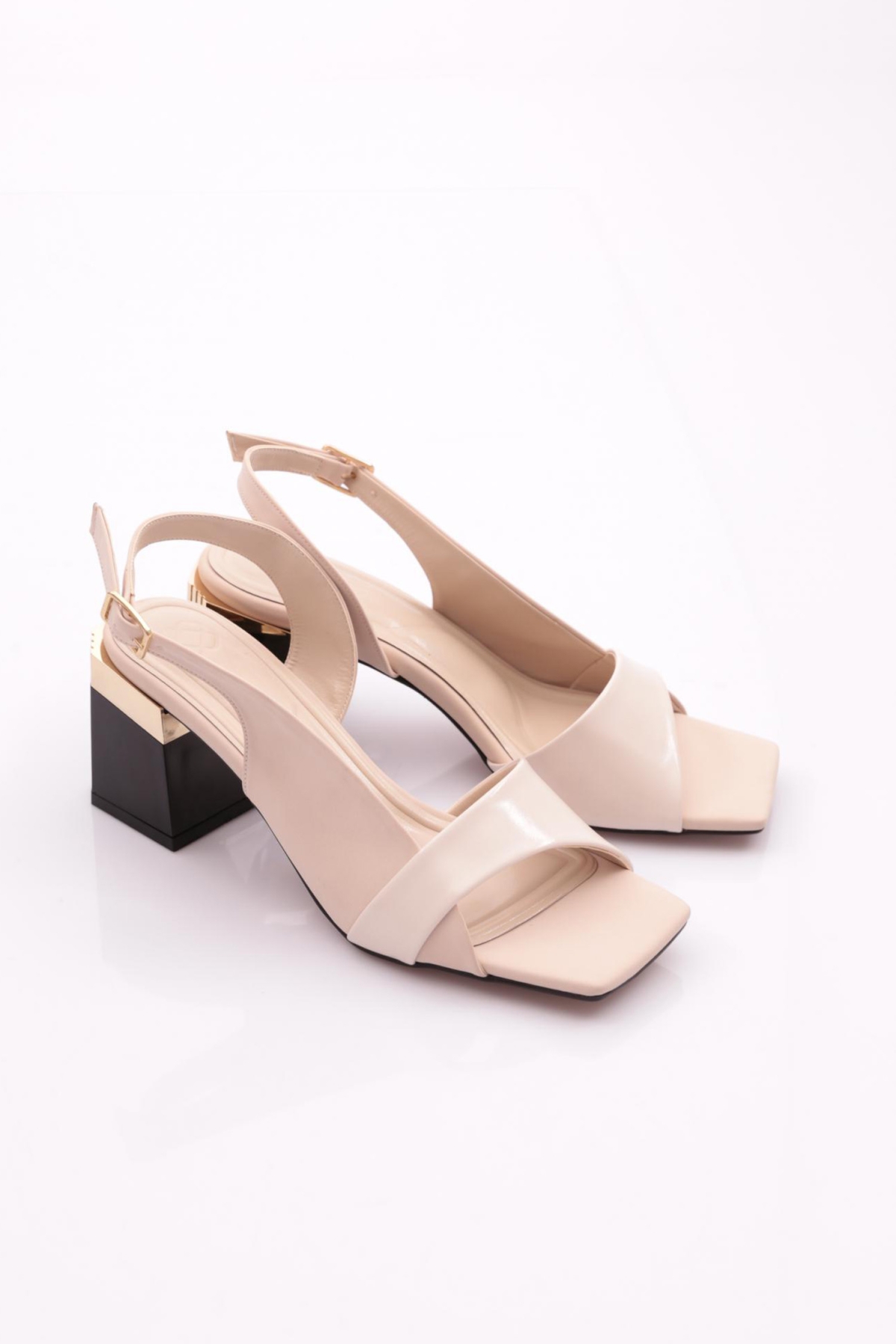 401 Kadin Şeritli Bilekten Bağlama Topuklu Ayakkabi - Görsel 3