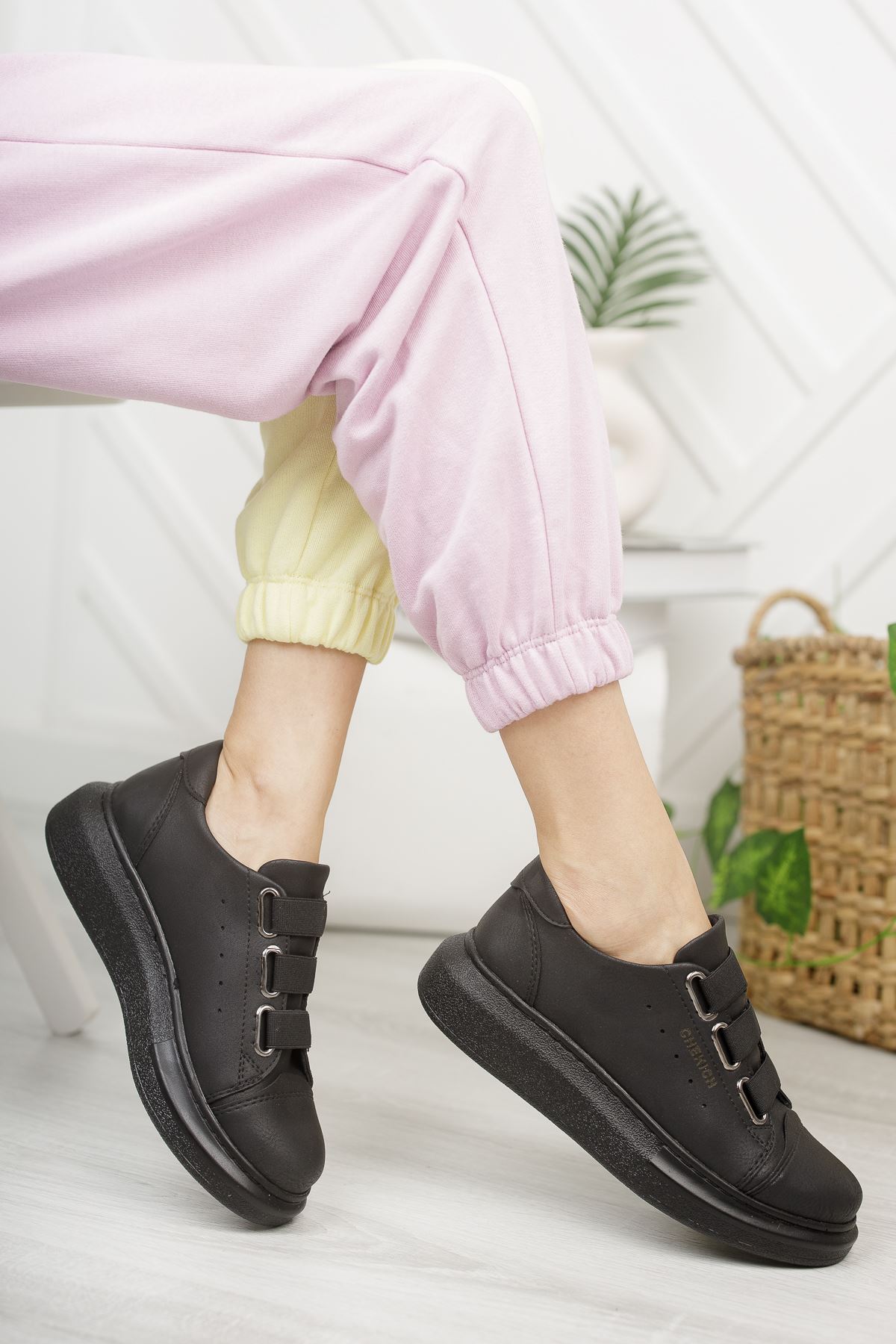 CH253 CST Mirror Non Kadın Ayakkabı SIYAH - Görsel 3