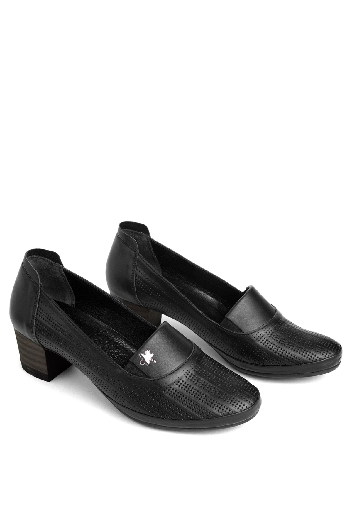 Beety BY01.8334 Kadın Deri Klasik Topuklu Ayakkabı Siyah - Görsel 5