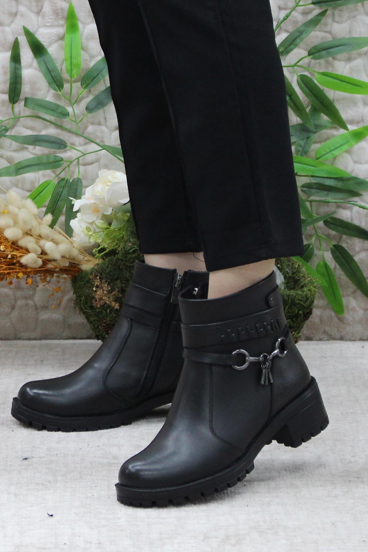 Mehmet Mete 42829 Siyah Orijinal Hakiki Deri İçi Kürklü Kaymaz Taban Kadın Bot - Görsel 4