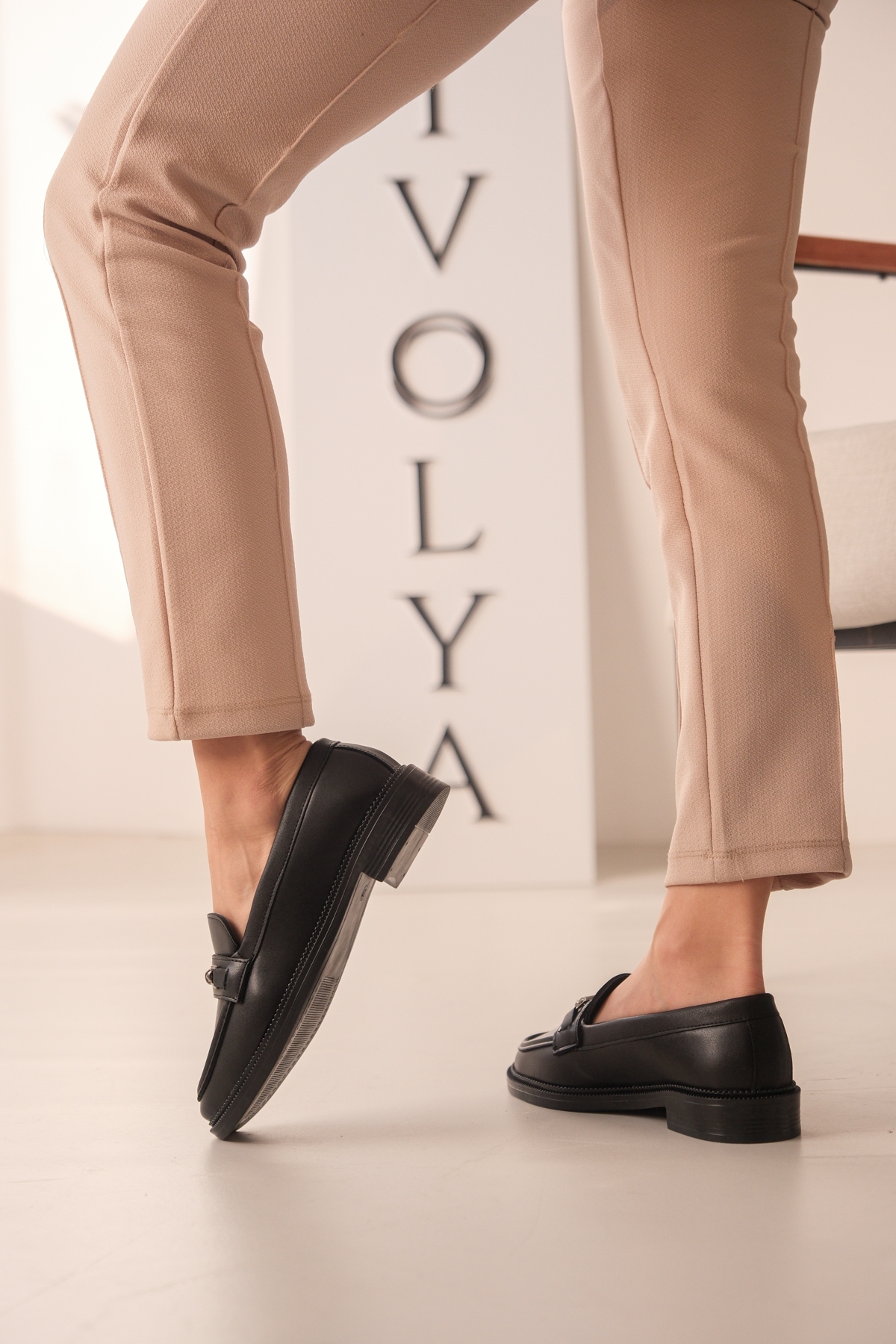 Judi Siyah Tokalı Deri İnce Taban (3cm) Loafer Kadın Ayakkabı - Görsel 4