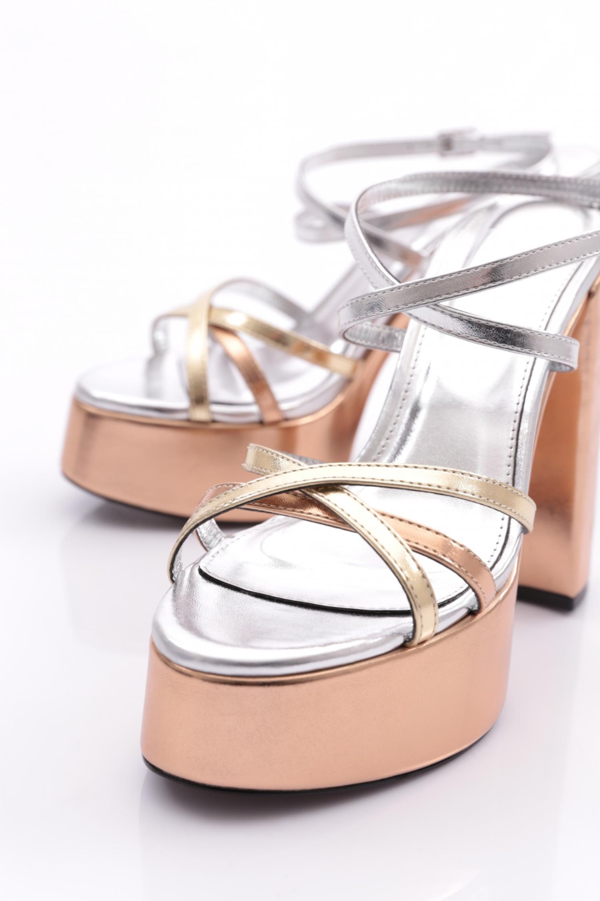 30 Kadin Uzun Platform Topuklu Ayakkabi - Görsel 5