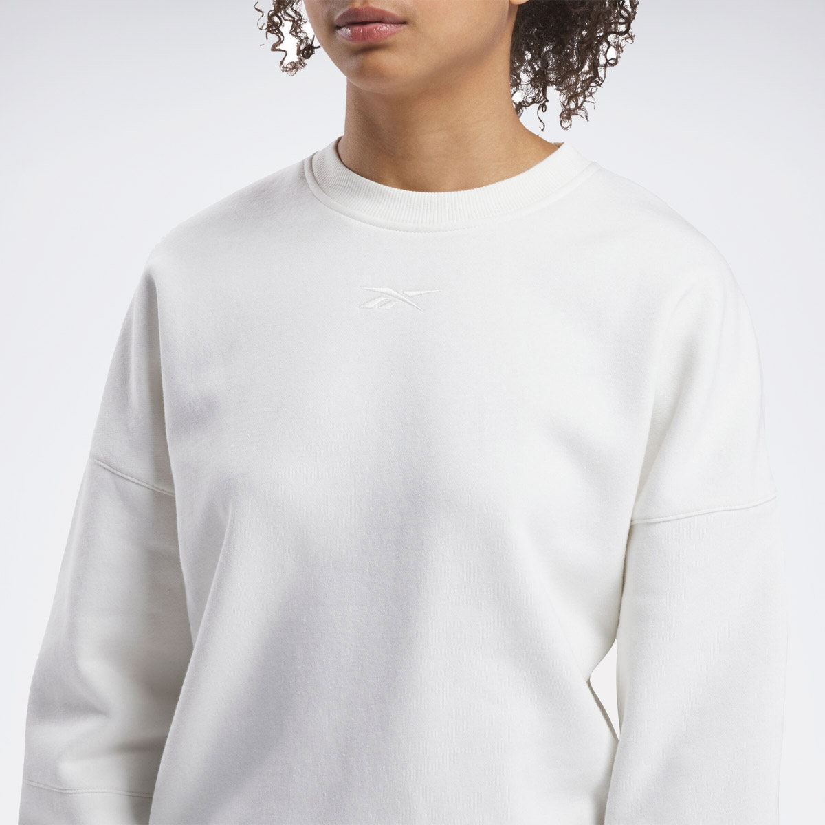 lux-oversized-crew-ekru-kadin-sweatshirt