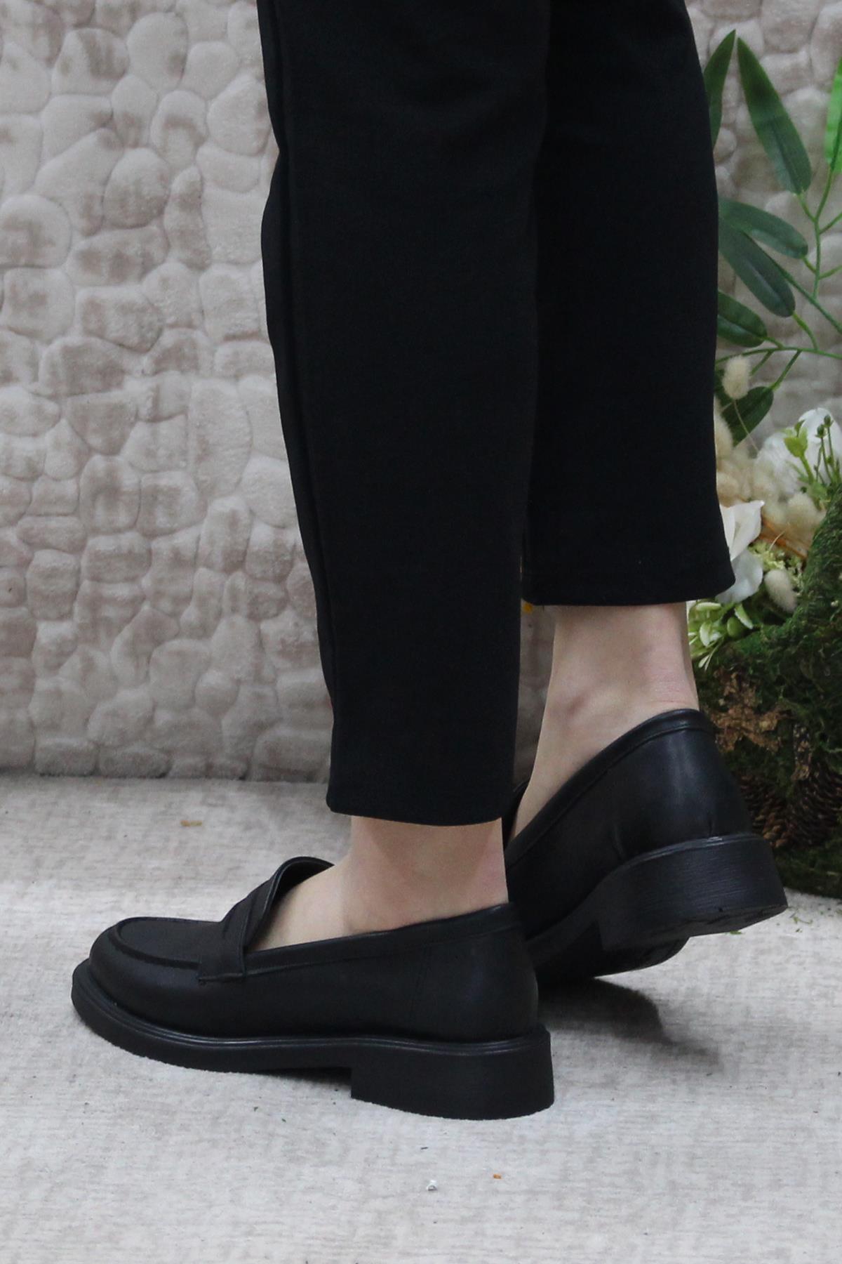85120 Siyah Cilt Toka Detaylı Rahat Loafer Kadın Ayakkabı - Görsel 5