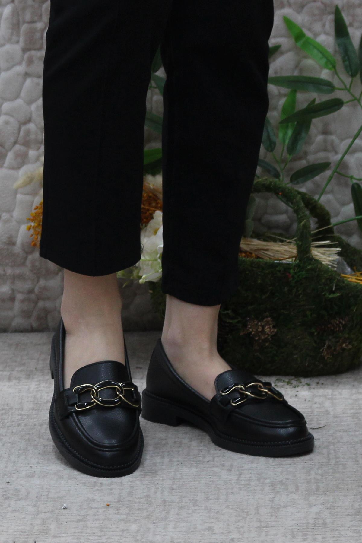 034-228 Siyah Cilt Toka Detaylı Rahat Loafer Kadın Ayakkabı - Görsel 3