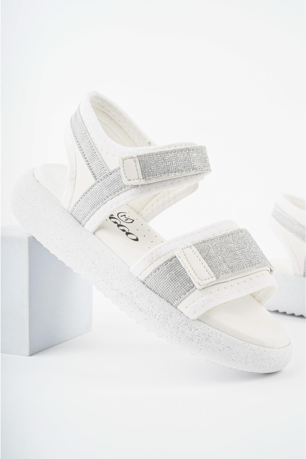 CRUZ Garantili Günlük Ortopedik Hafif Taban Simli ve Cırtlı Kız Çocuk Sandalet - Görsel 2