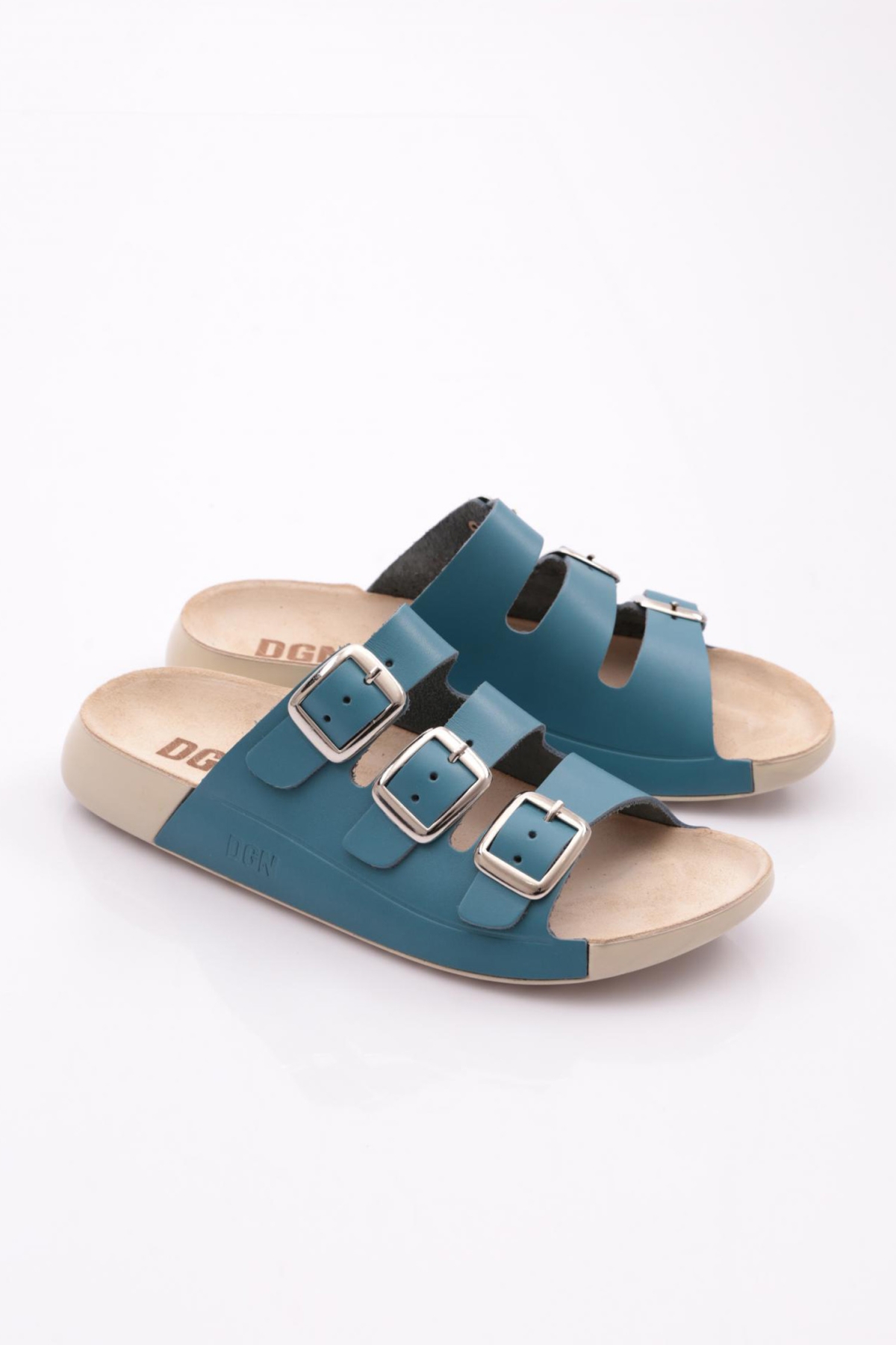 P29 Kadin Tokali Üç Bantli Terlik - Görsel 3