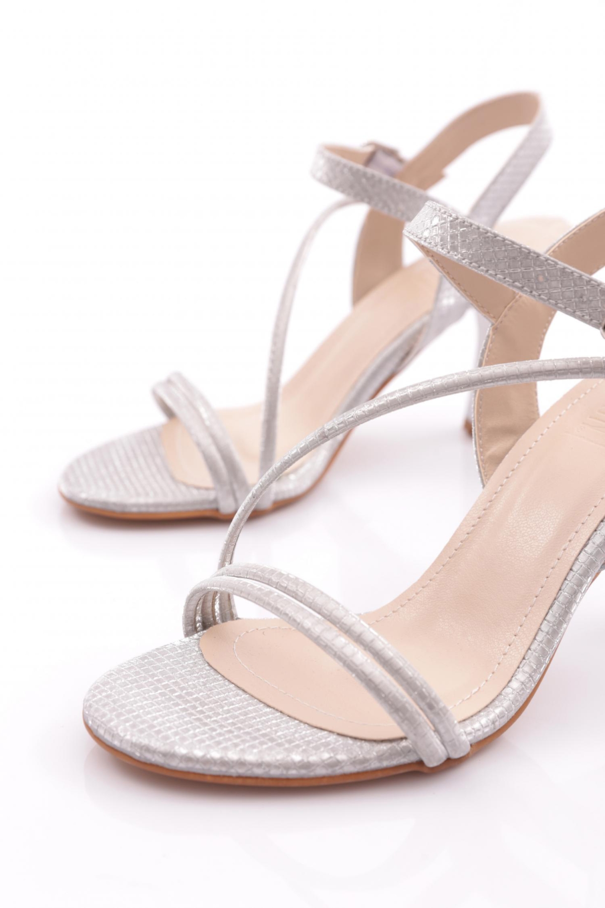 911 Kadin Bilekten Bağlamali Topuklu Ayakkabi - Görsel 5