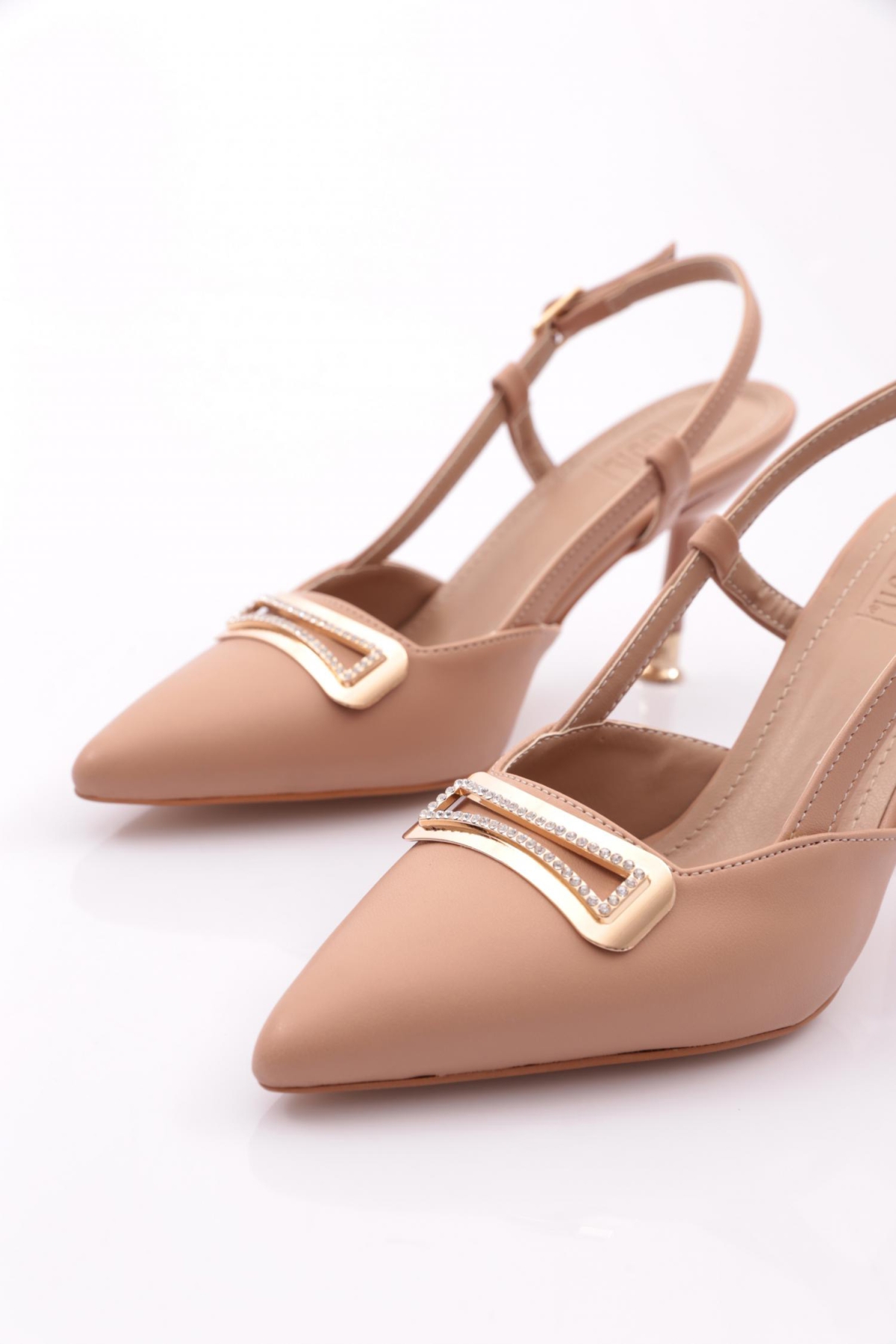 512 Kadin Arkadan Bağlamali Topuklu Ayakkabi - Görsel 5