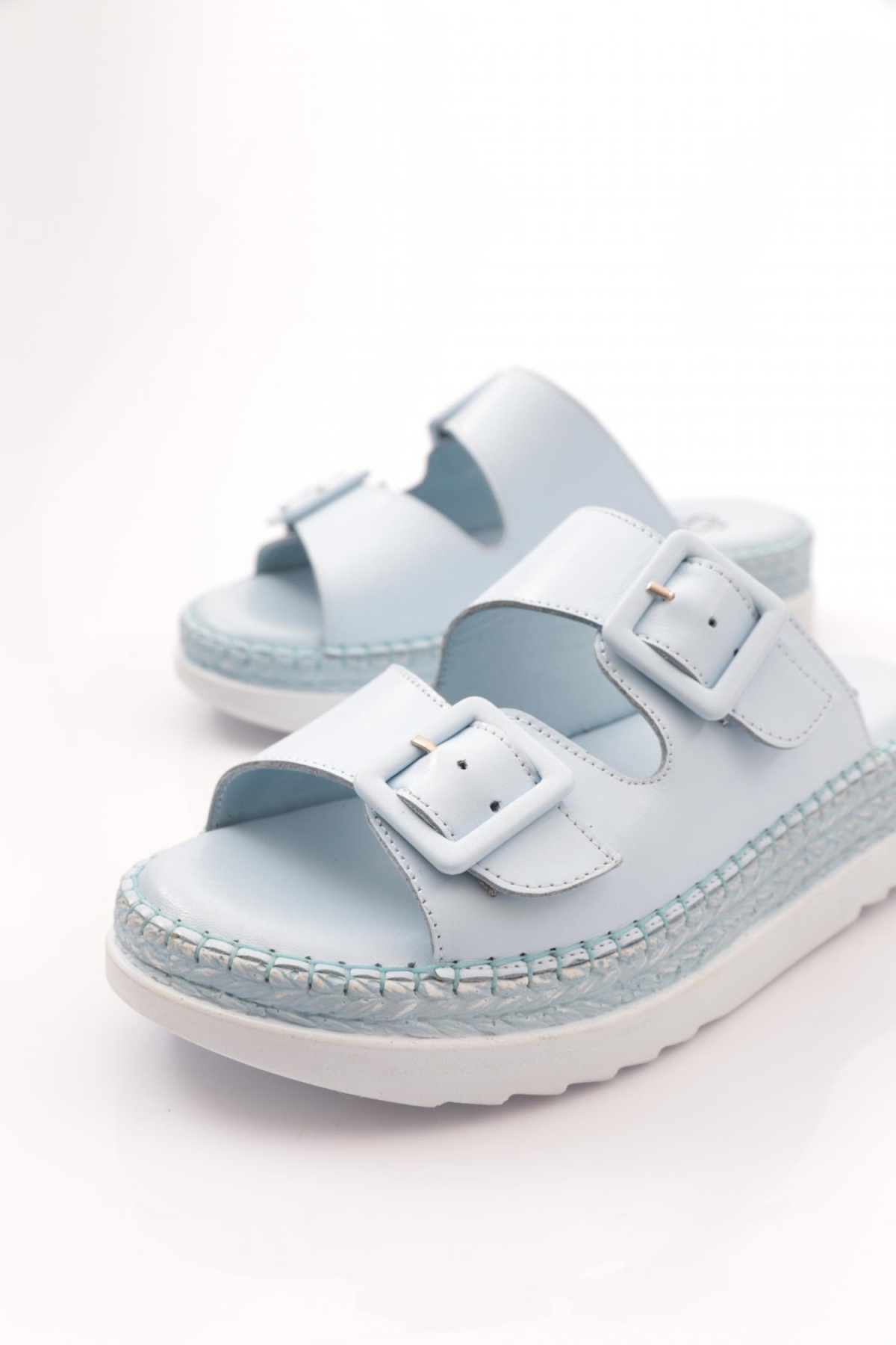 2039 Kadin Üstü Kemer Detayli Ayarlanabilir Terlik - Görsel 5